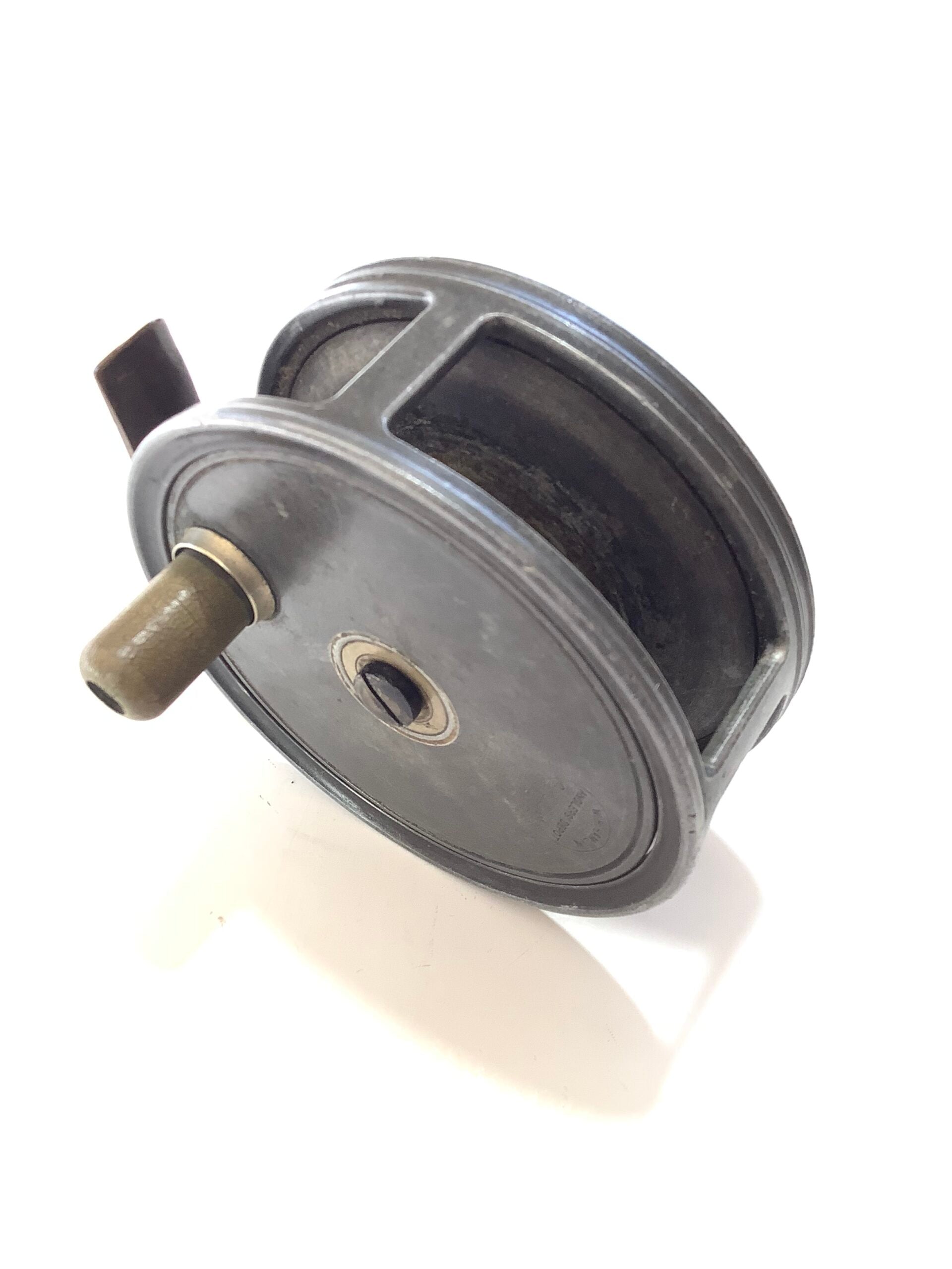 Antique W.H.HAMLIN ANGLERS DEPOT OF CHELTENHAM Fly Reel