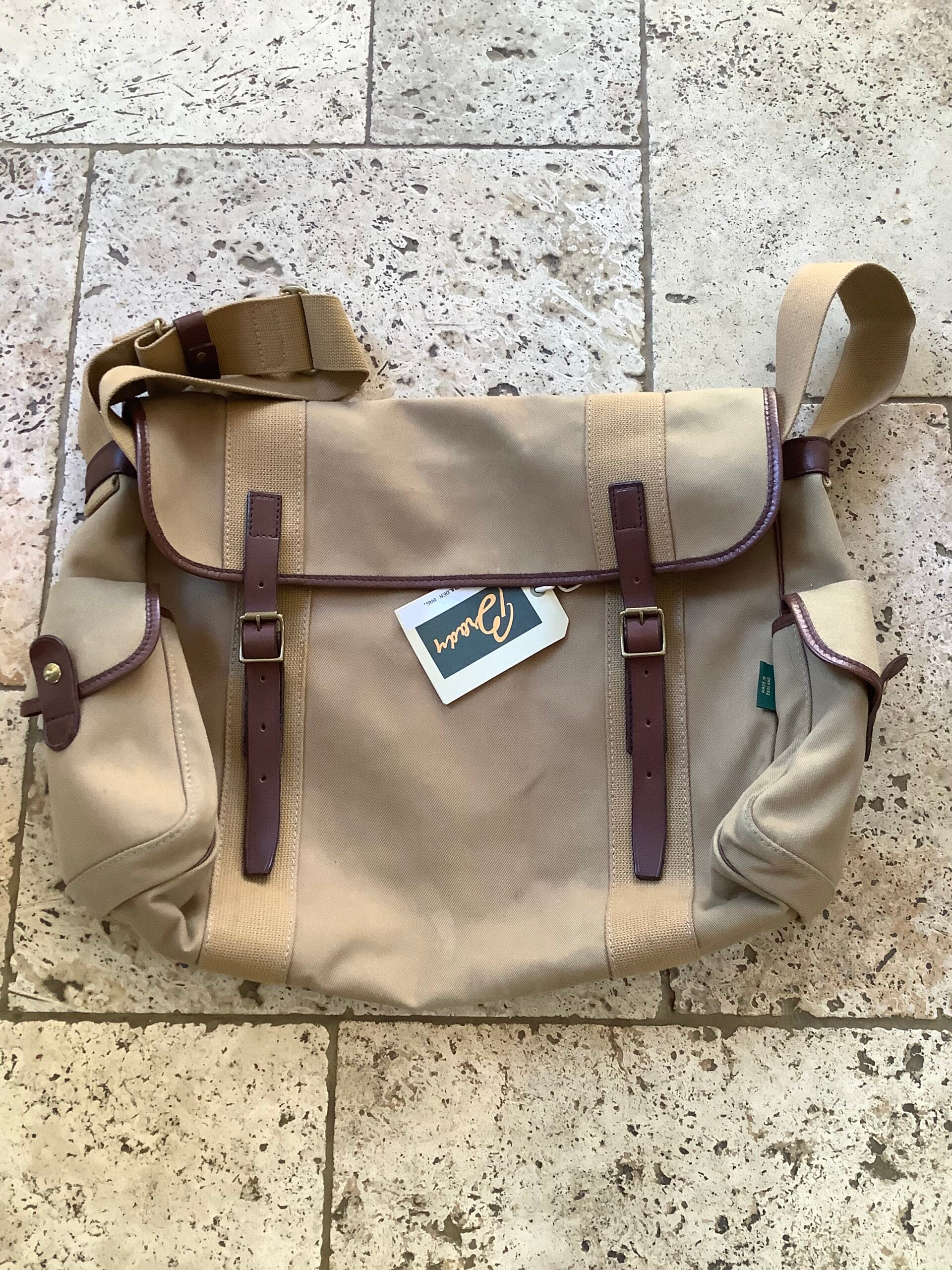 Large Brady Sportsman's/Fishing Hold-all Bag – Antique & Vintage Fishing Tackle
