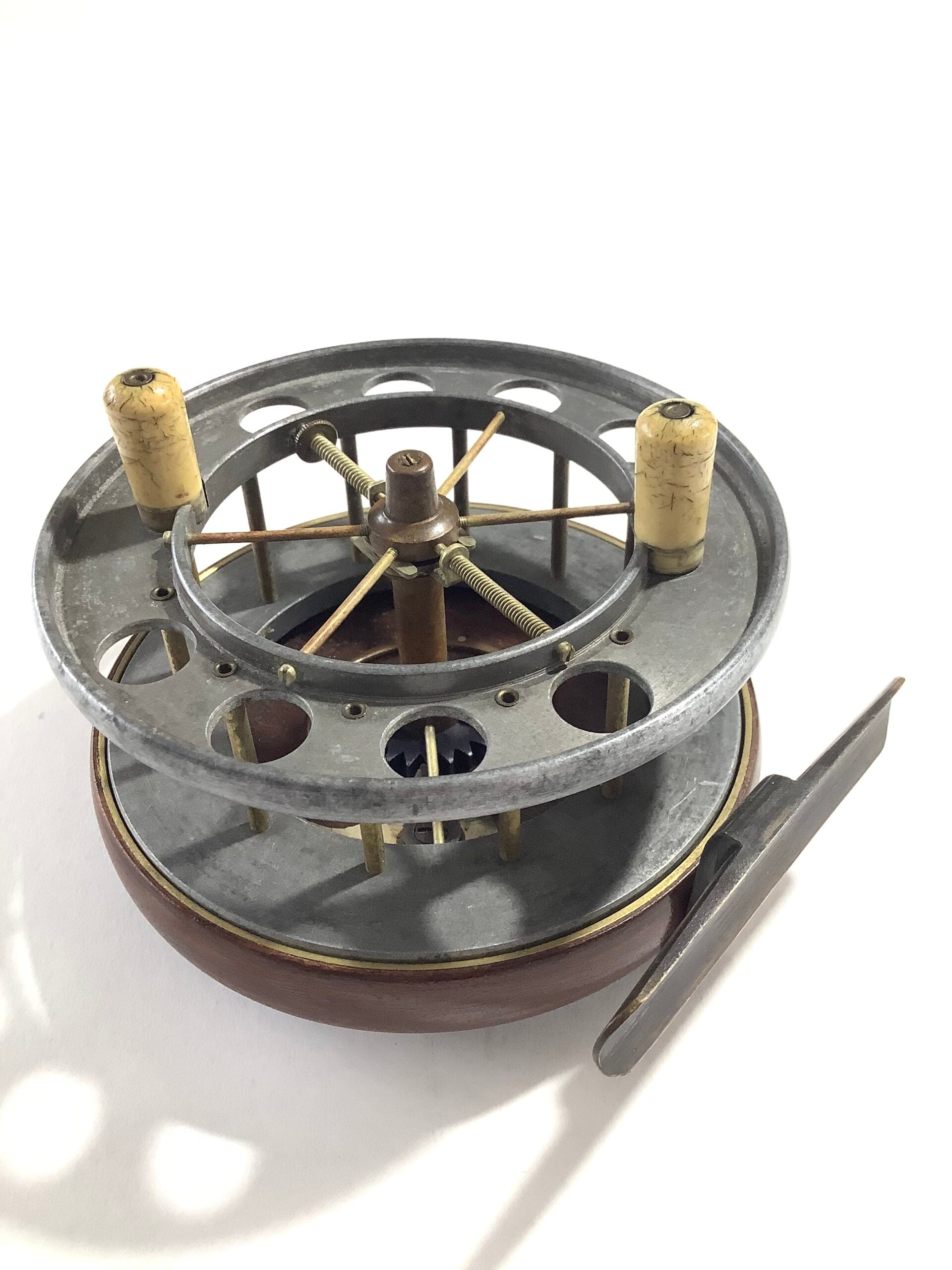 Very Scarce Antique ALLCOCK “ Improved Coxon Aerial “ Centrepin