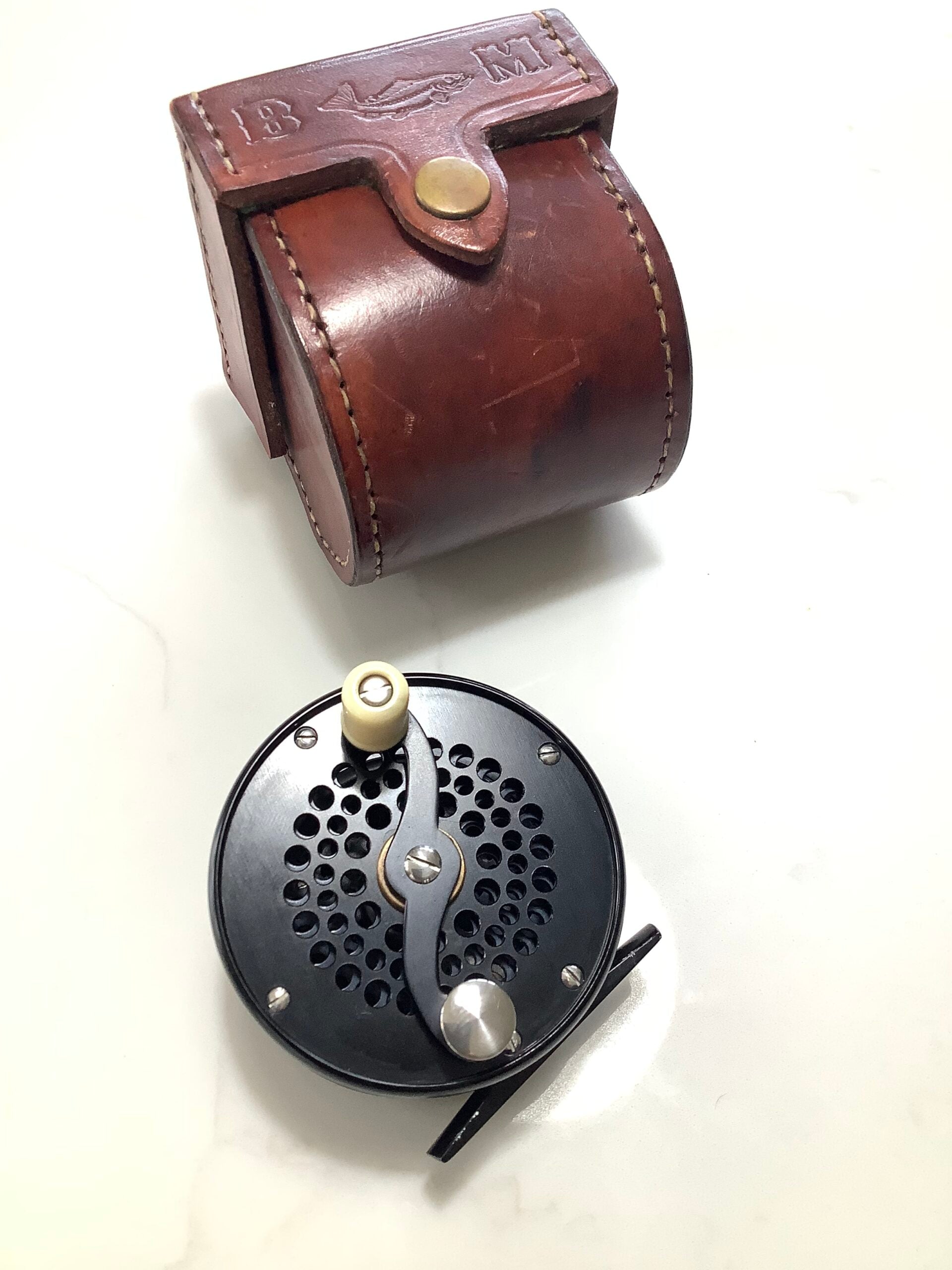 BO MOHLIN “ BABY TROUT “ Fly Reel as New with Leather Case