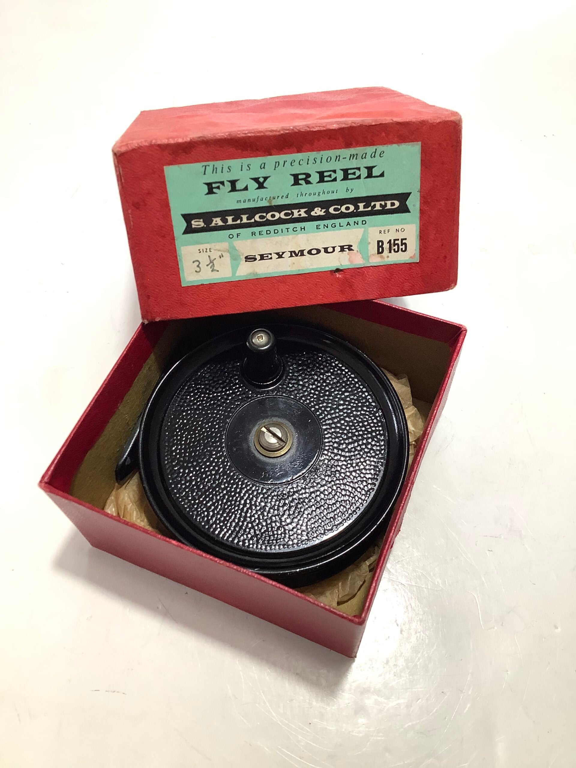 Vintage ALLCOCK Popular Trout Fly Reel minty and boxed with line
