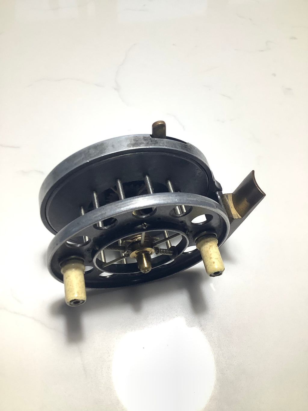Scarce 3 1/2” 1936 Lever Check ALLCOCK AERIAL Centrepin