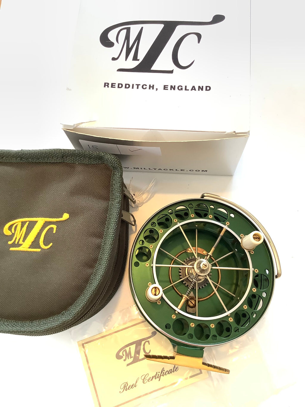 New unused Garry Mills “ BROADLANDS PERFECTION “ Centre Pin