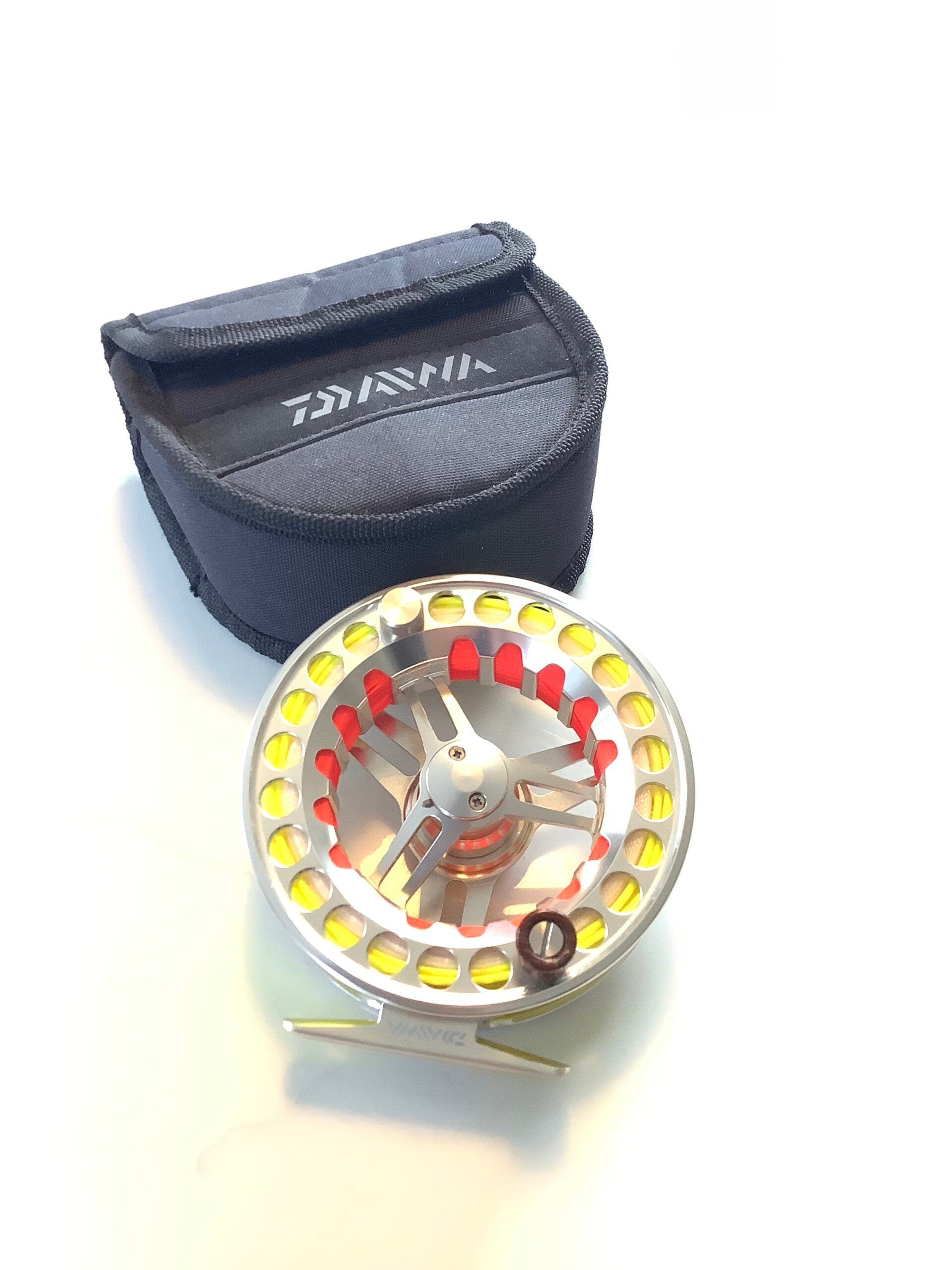 DAIWA LOCHMOR SLA 7/8 Fly Reel with New Line – Antique & Vintage