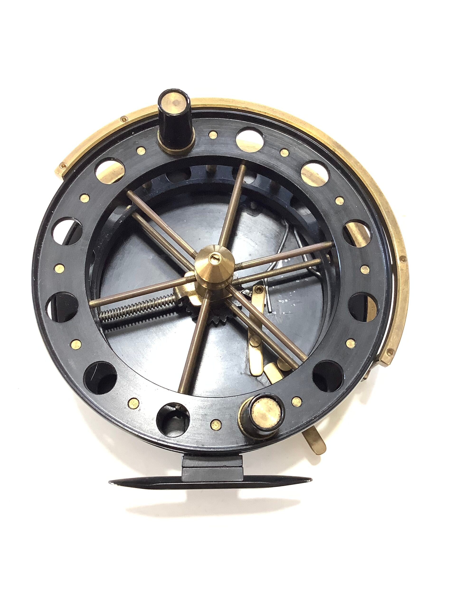 Scarce PAUL WITCHER “ The Avon Centrepin “ with Rare fitted Line Guide