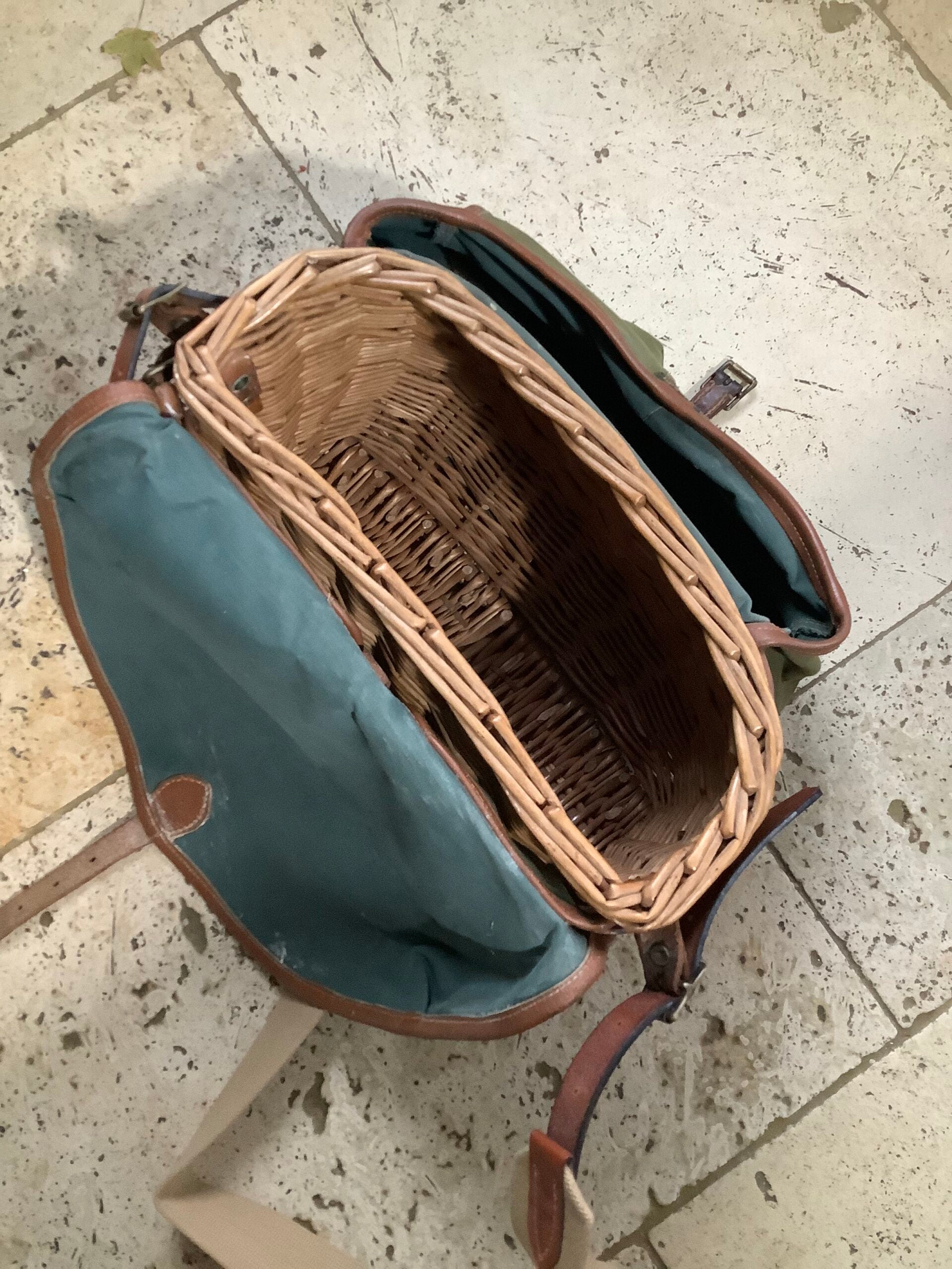 Vintage BRADY Conway Fisherman’s Creel/Bag