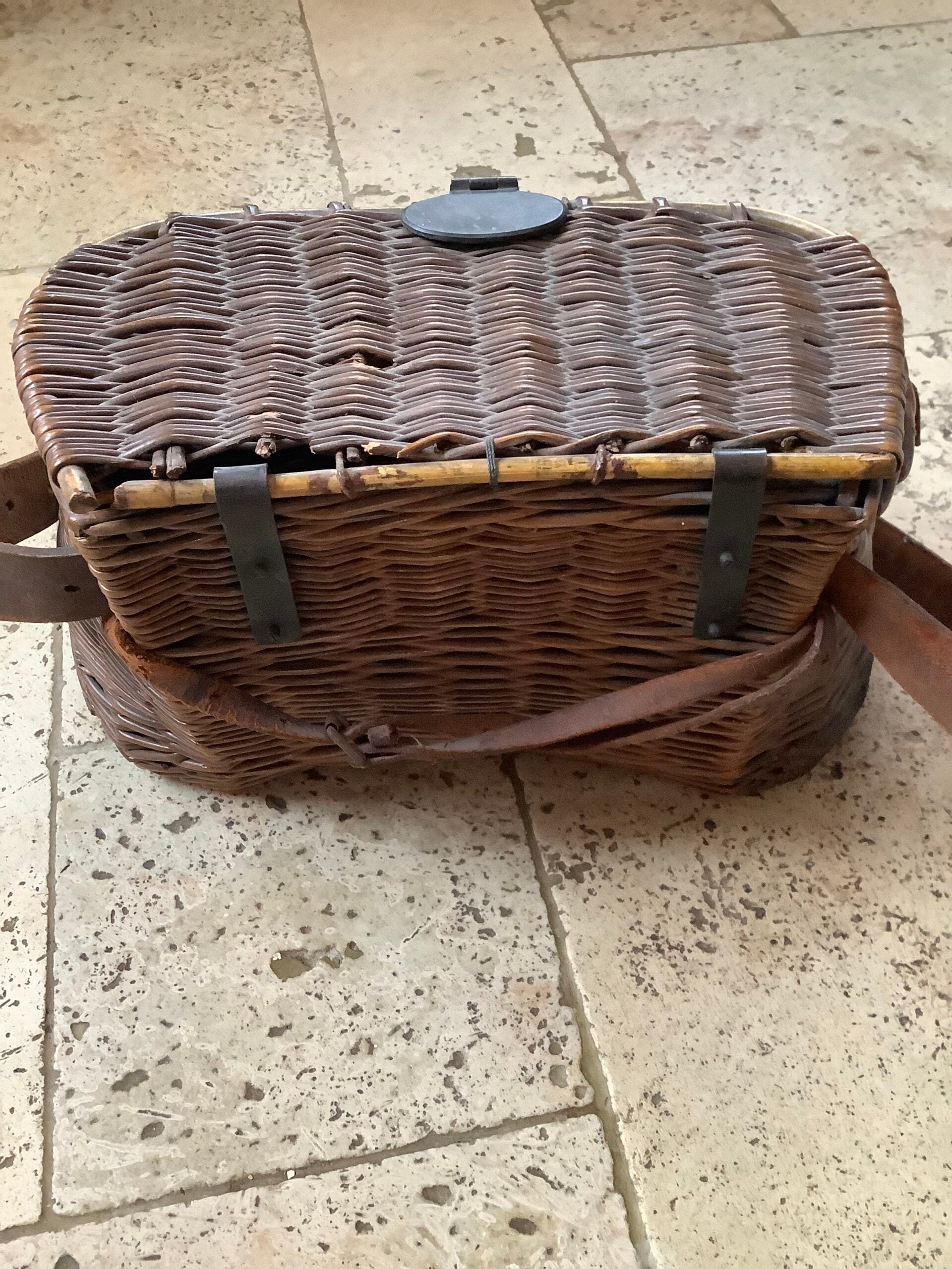 Antique Platts fisherman’s Creel