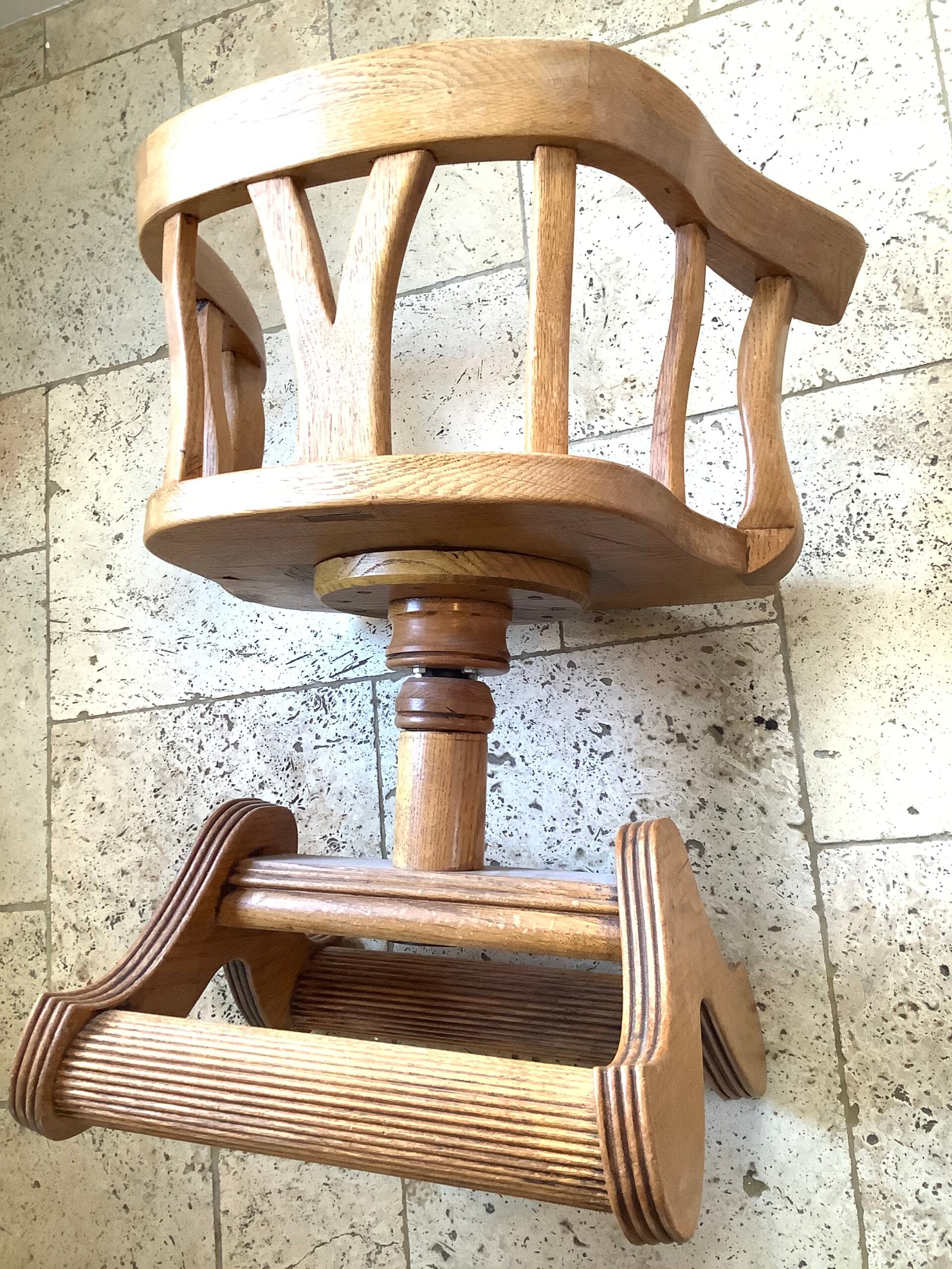 Antique Oak revolving Captains/ Fly tying Chair