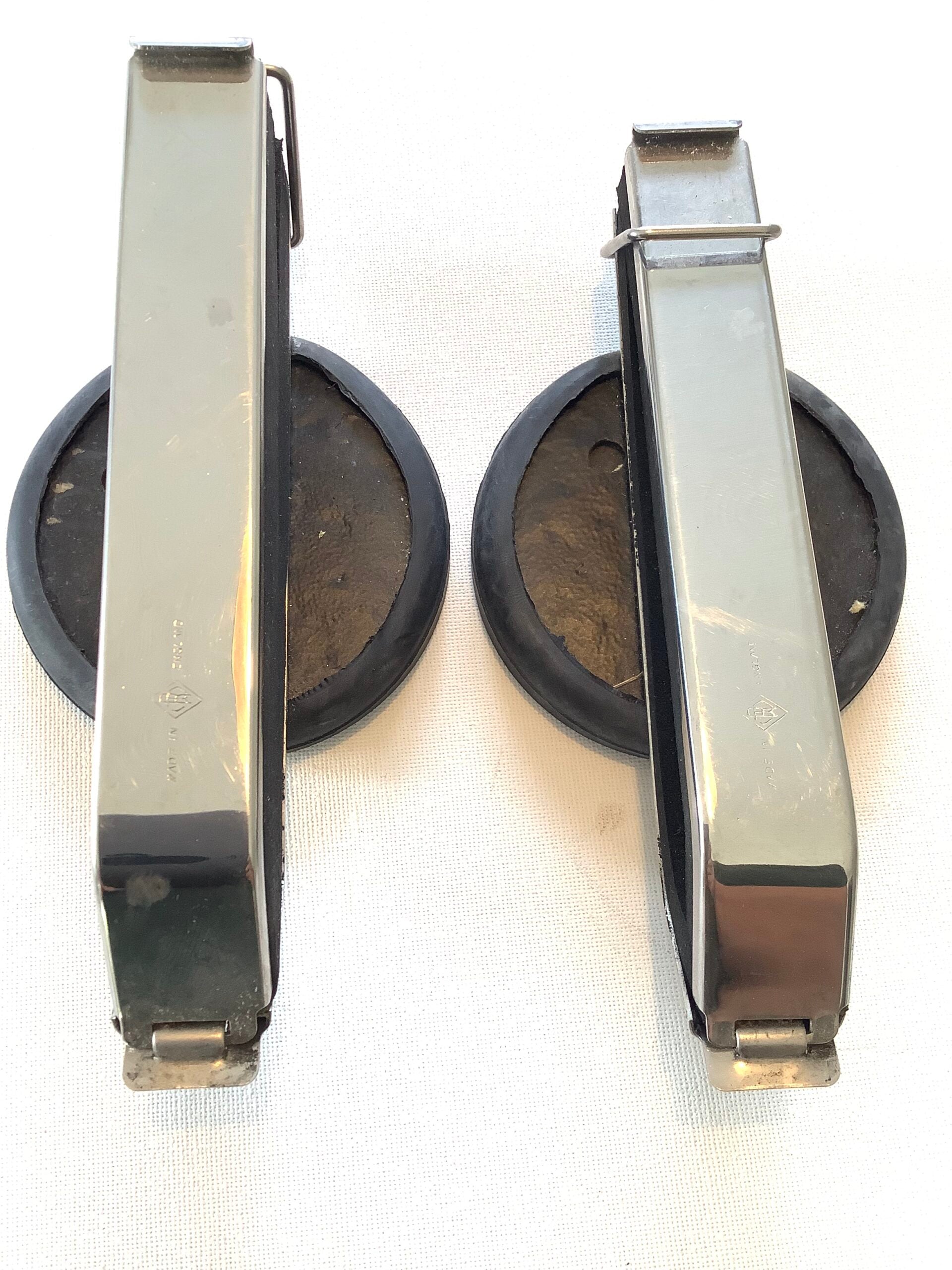 New unused Richard Wheatley Magnetic rod Carriers