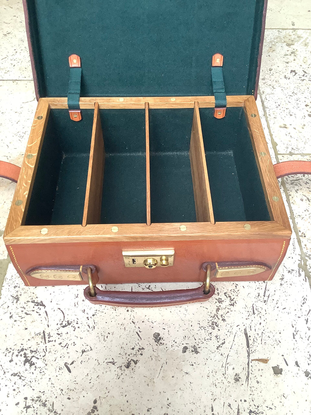 PETER LOAM HANDCRAFTED LEATHER OAK MAGAZINE/TACKLE CASE