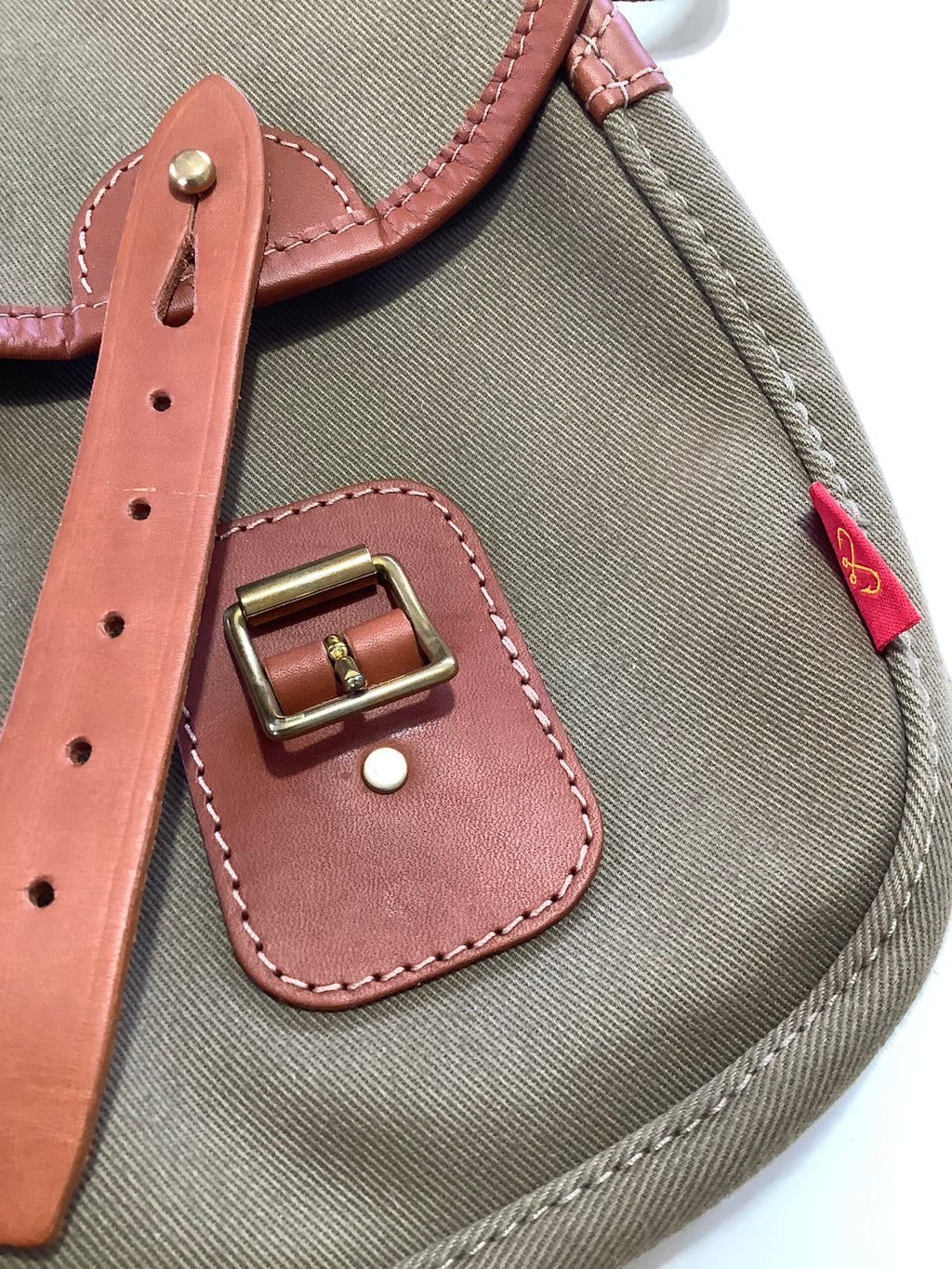 CHAPMANS “ Trout Fishers “ Canvas Leather Quality Bag