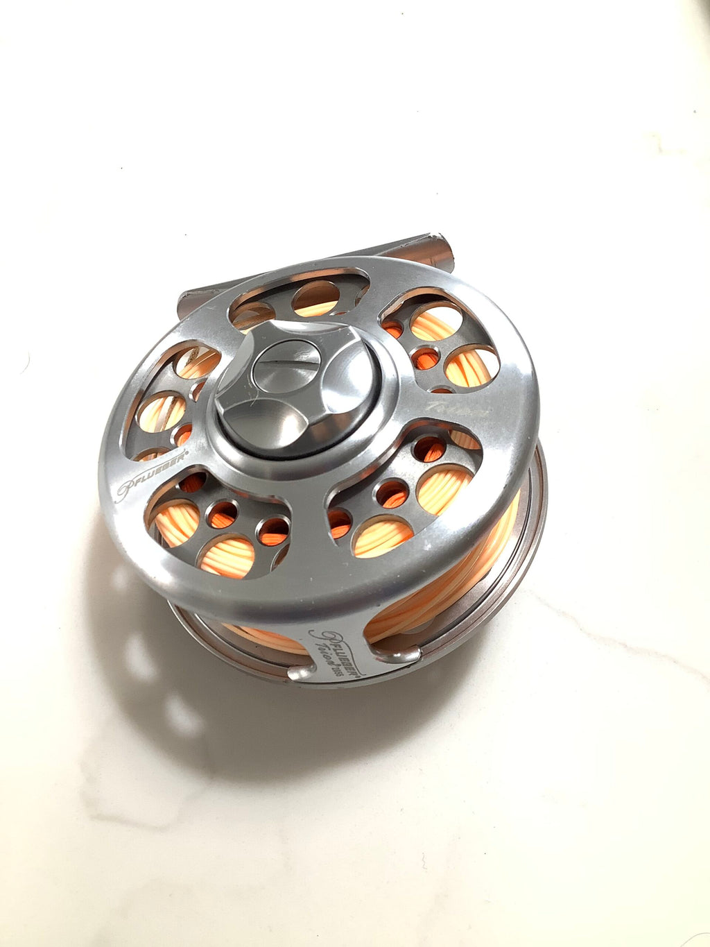 Pfleuger TRION 3 1/4” Fly Reel with Rio Line + spare spool