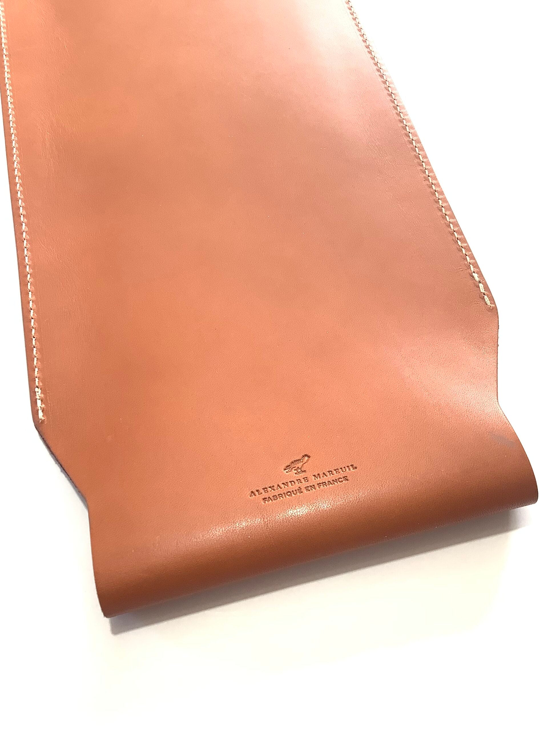 ALEXANDRE MAREUIL Chateau D D’issan 1152-2022, Hand Crafted Leather Champagne/Wine Carrier