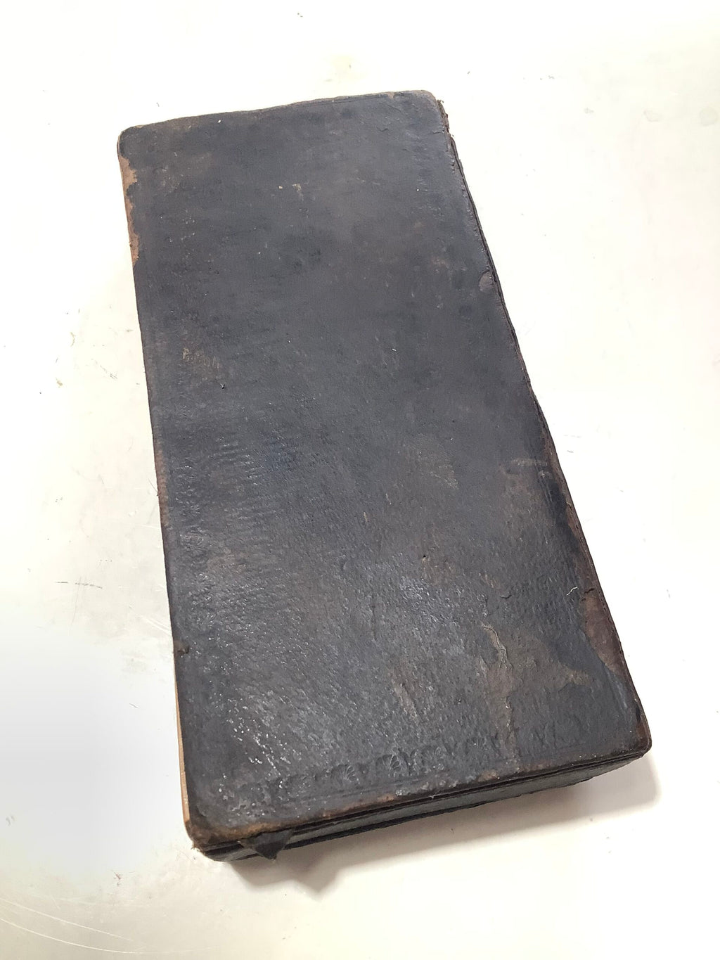Very Rare Antique circa .1800s LONDON TAPER QUILL  Float Winder with Leather Case/Wallet