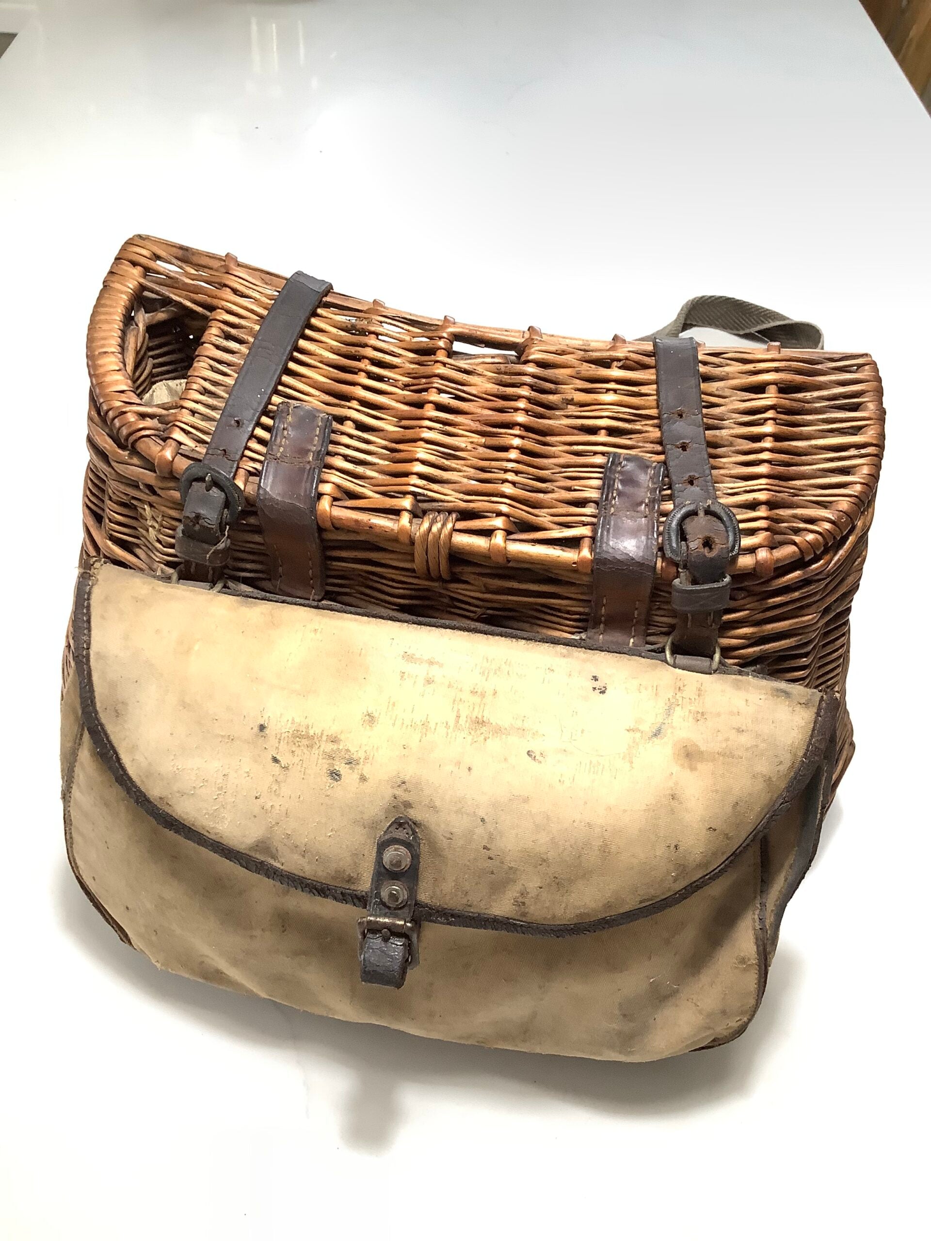 Antique Fisherman’s Creel/Hold-all