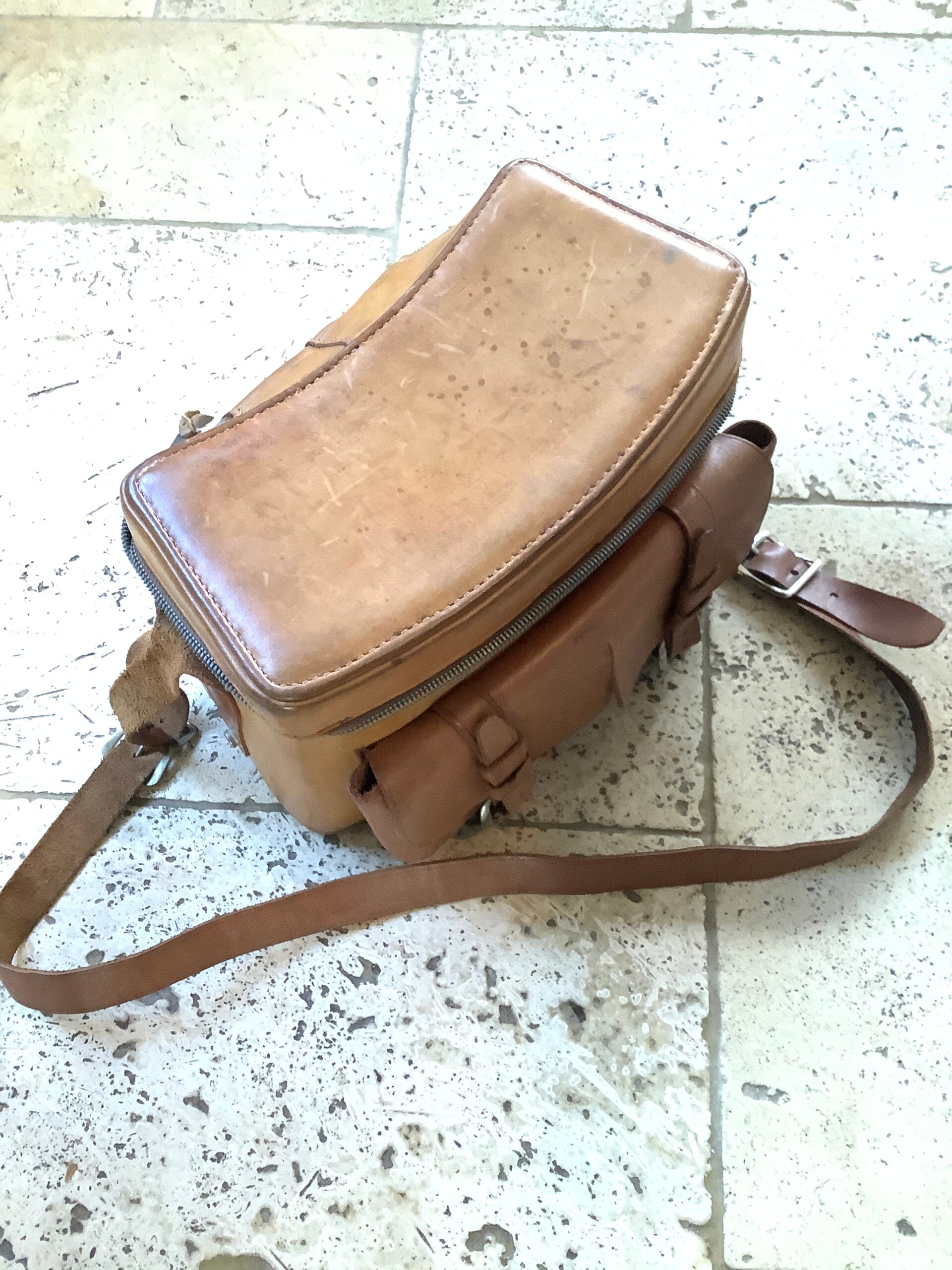 Vintage Bridle Leather Hold-all