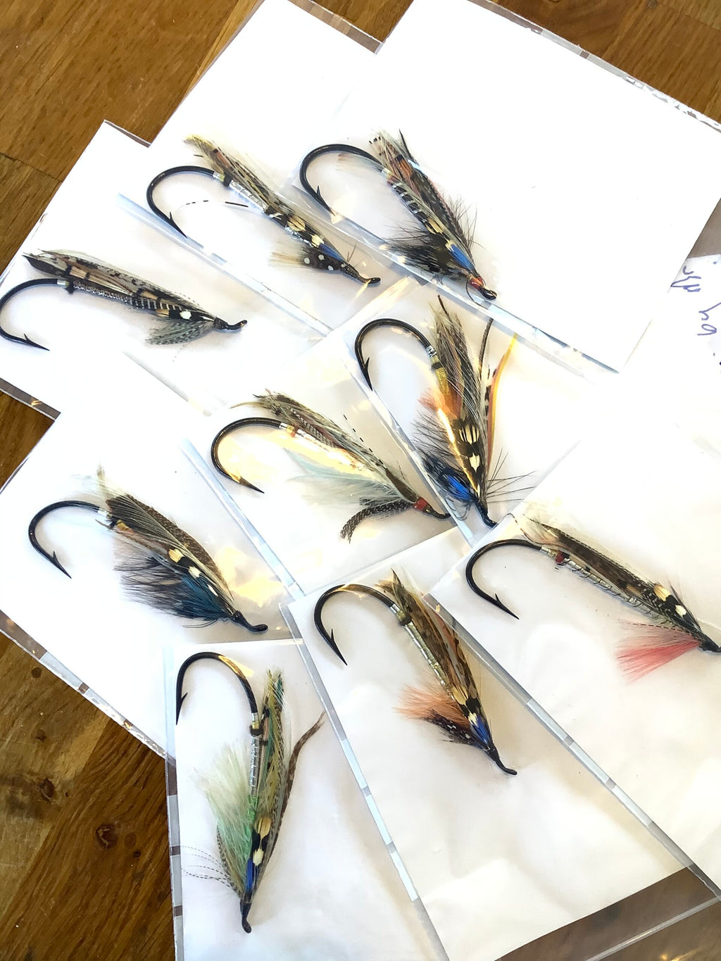 A Collection of 17 dressed salmon flies, largest sizes 9/0 and 8/0 tied by Frank Binnie