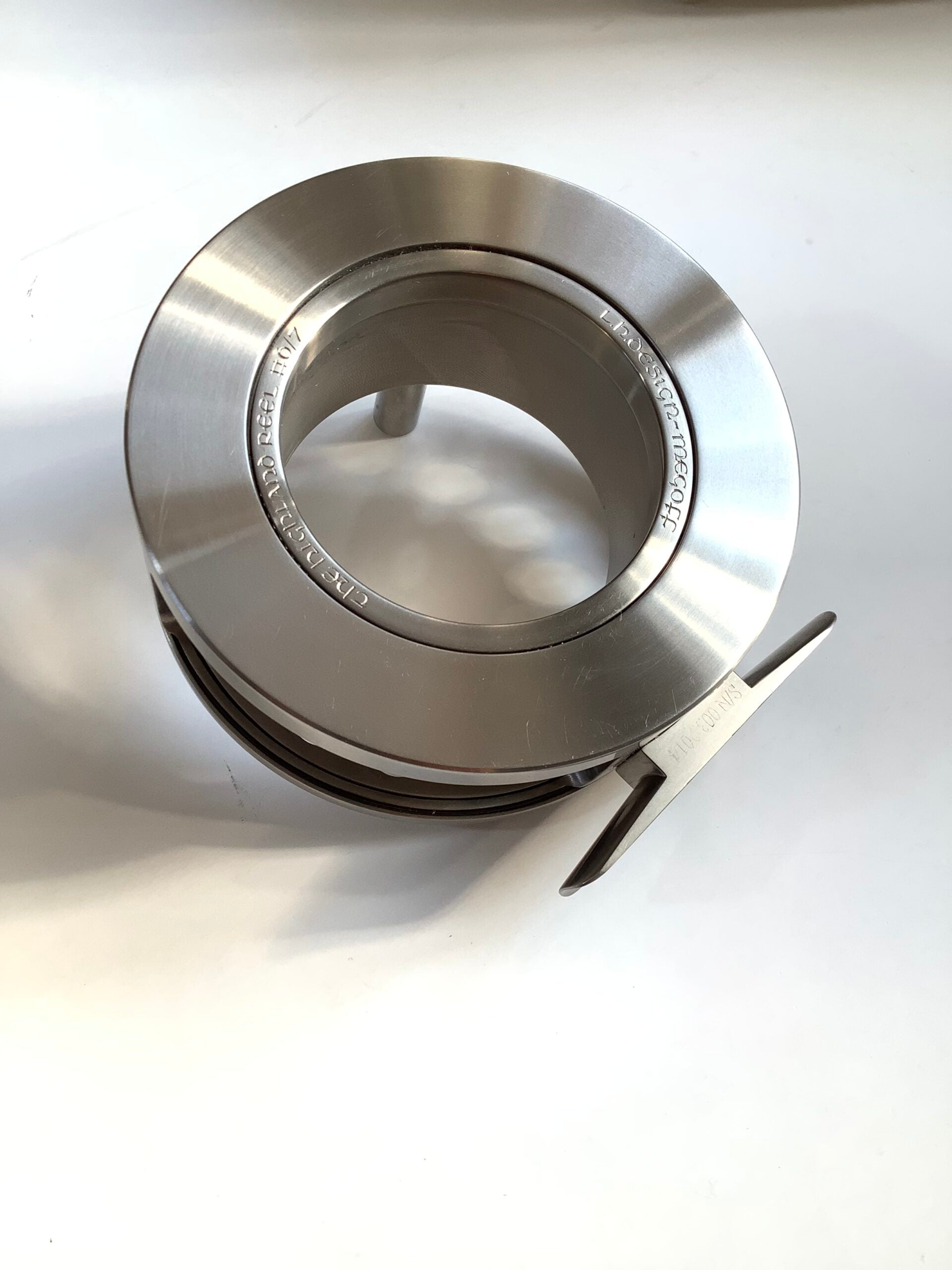 Rare L.H.DESIGN “ The  HIGHLANDER “ TITANIUM Hubless FLY REEL Superb..