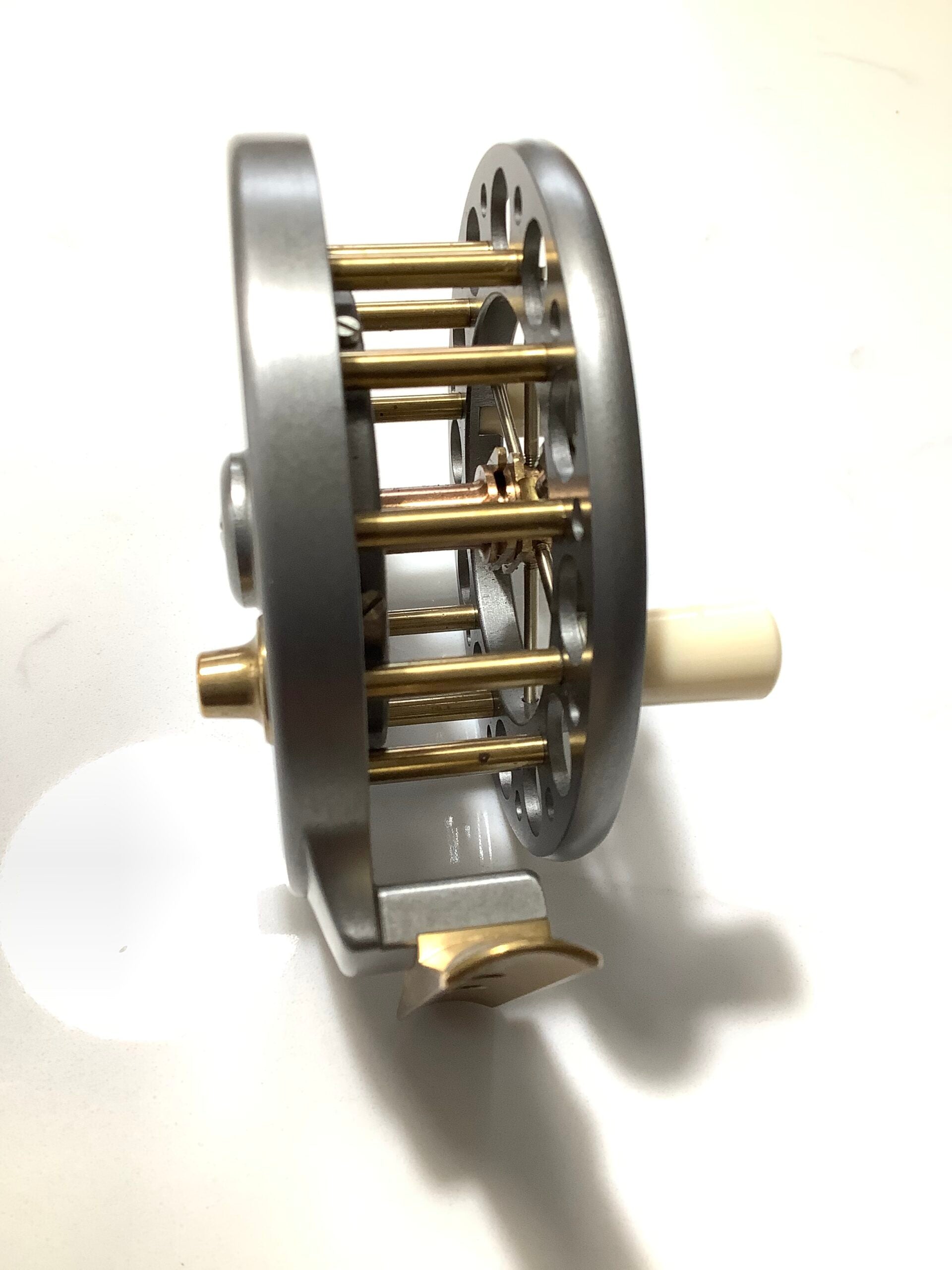 New CHRIS LYTHE Scotton Trotter Centrepin with Presentation Box