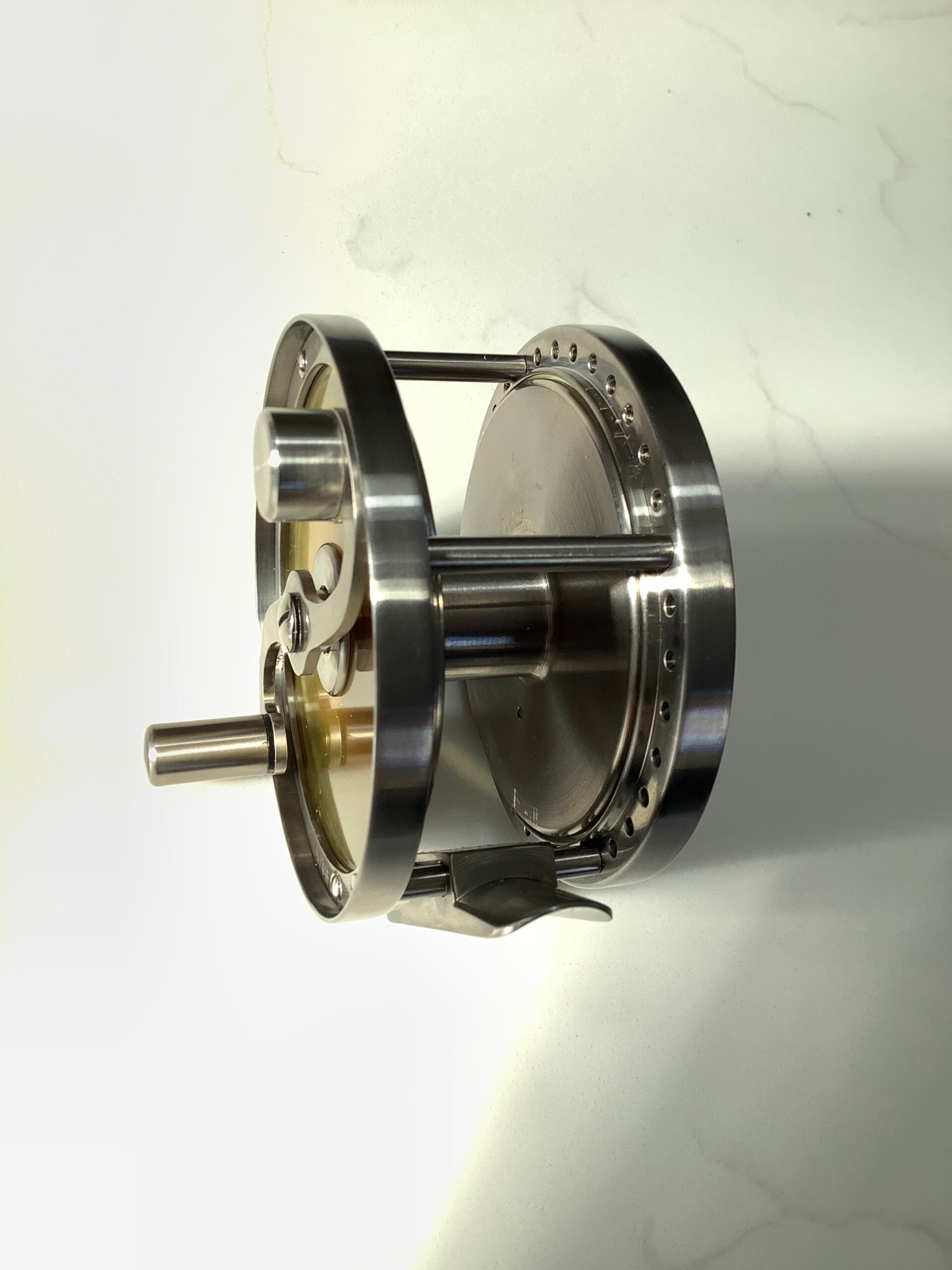 Scarce L.H.DESIGN Titanium Five Pillar AMBER TROUT Fly Reel