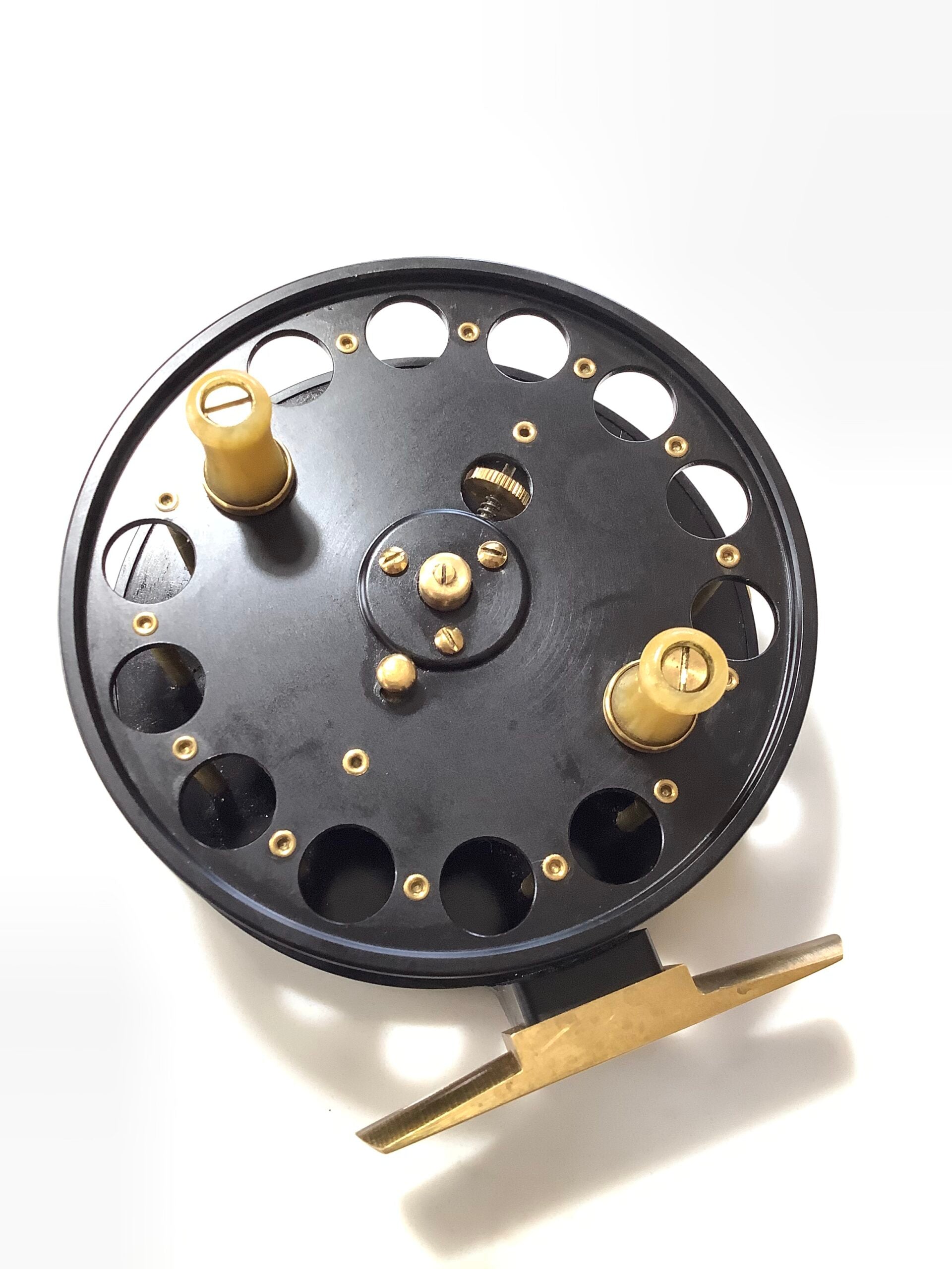 Mills Tackle built WENSUM Centrepin for Maun valley Mint