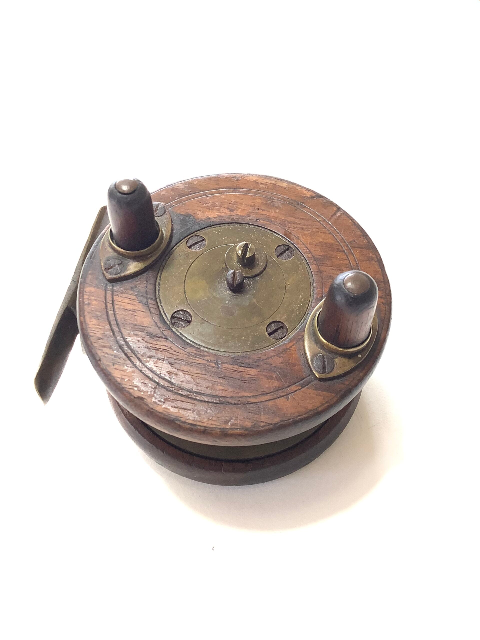 Antique Slater Latch 3” Centrepin Reel