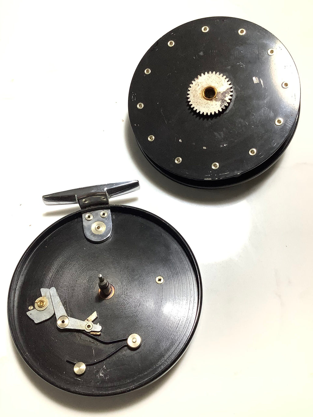 Vintage Allcocks Match Aerial Centrepin