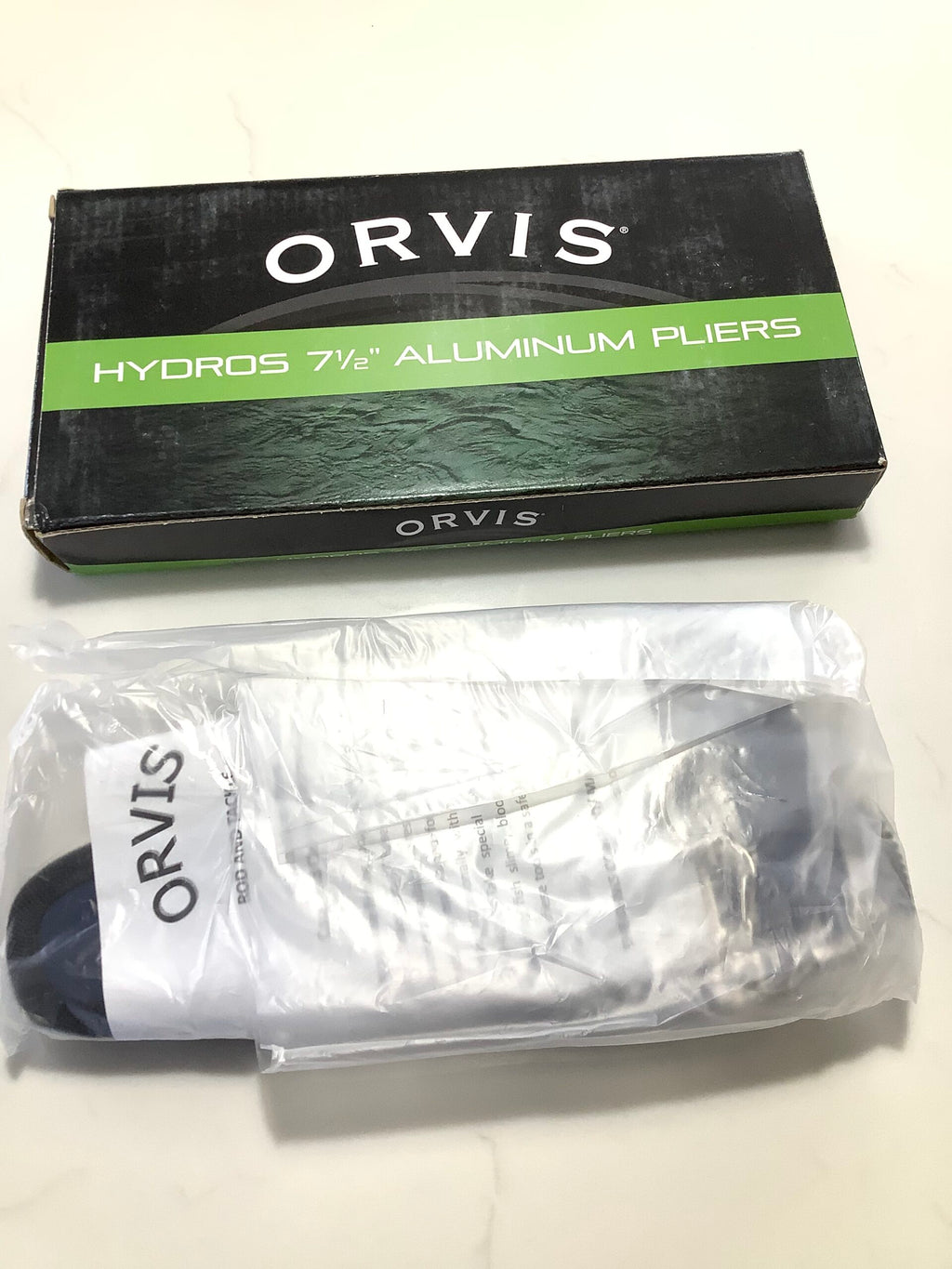 NEW unused ORVIS Fishermans Pliers