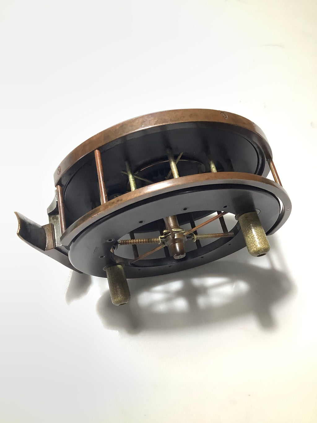 Antique ALLCOCK Co Unventilated Aerial 4 1/2” Centrepin circa 1912-1925