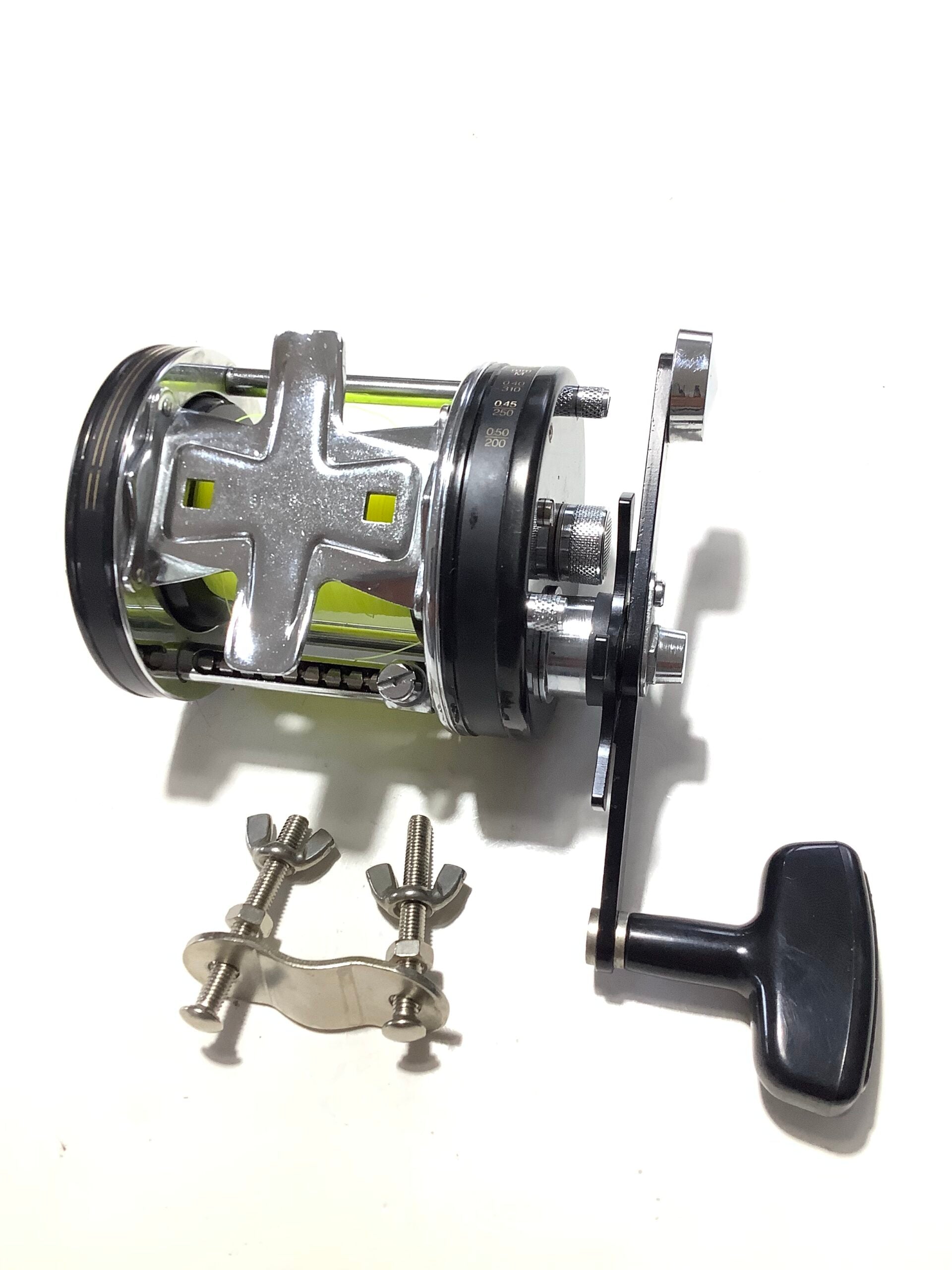ABU AMBASSADEUR 7000C Multiplier