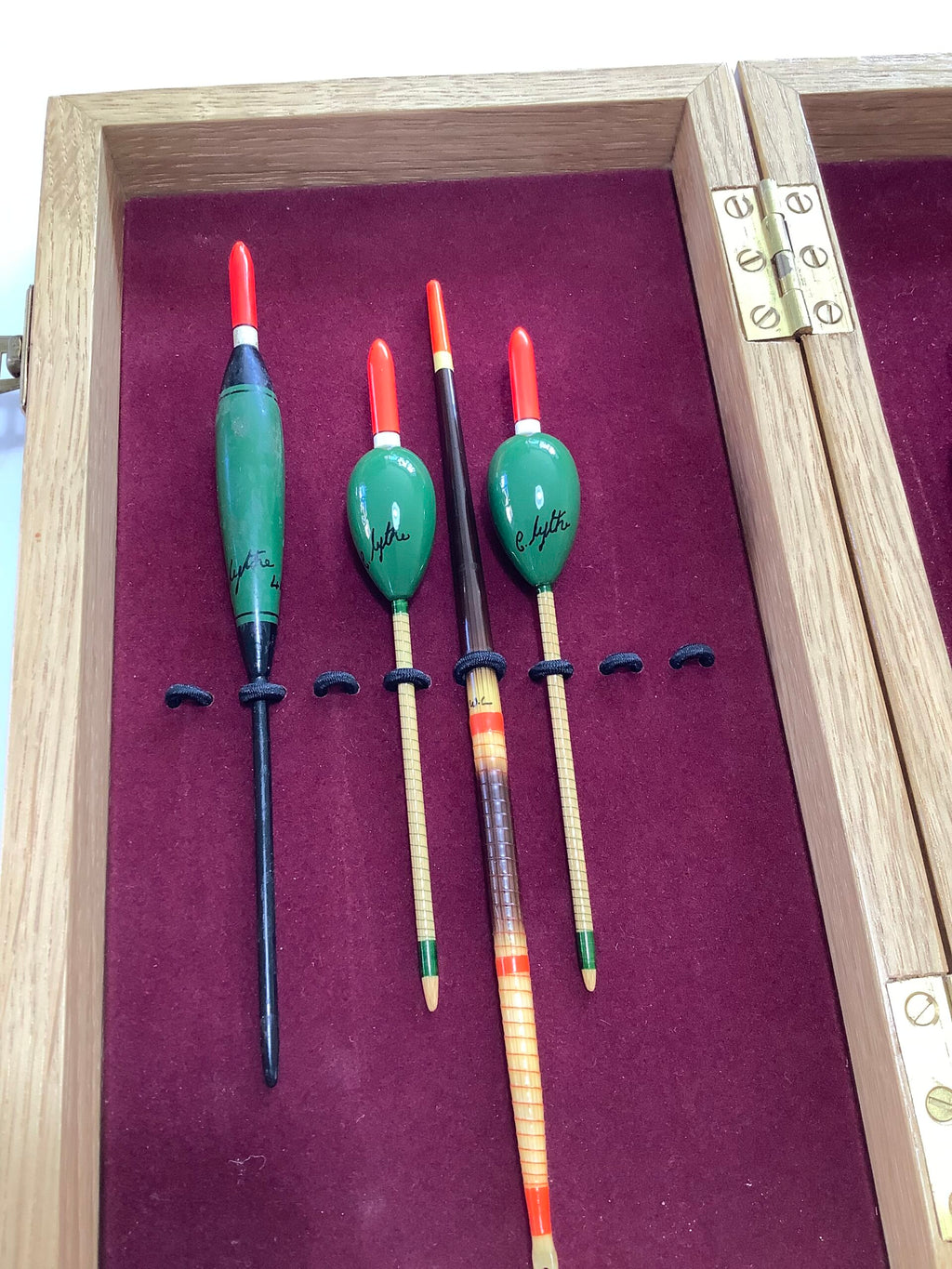 Rare Chris Lythe Presentation Float case with Floats