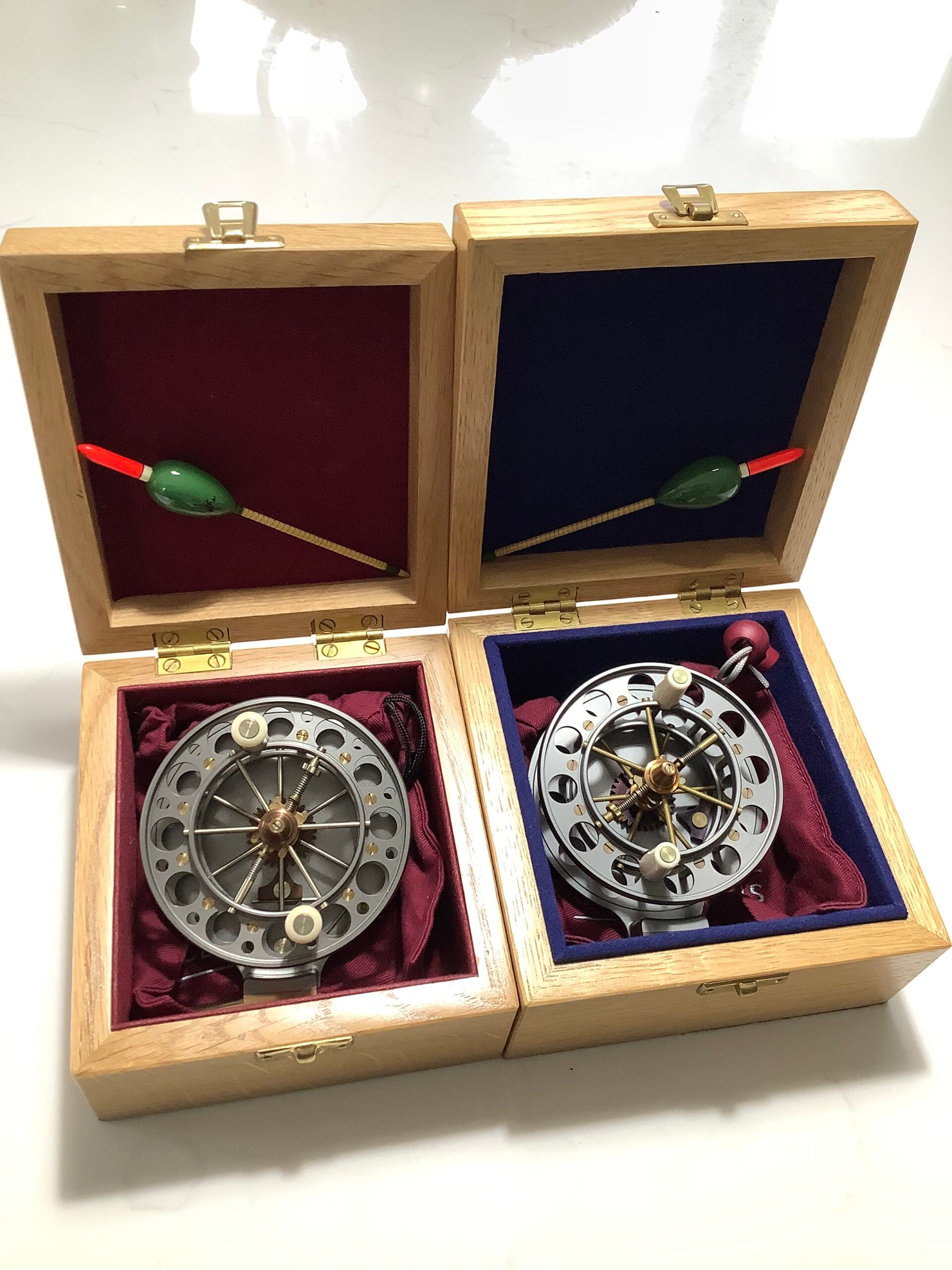 New CHRIS LYTHE Scotton Trotter Centrepin with Presentation Box