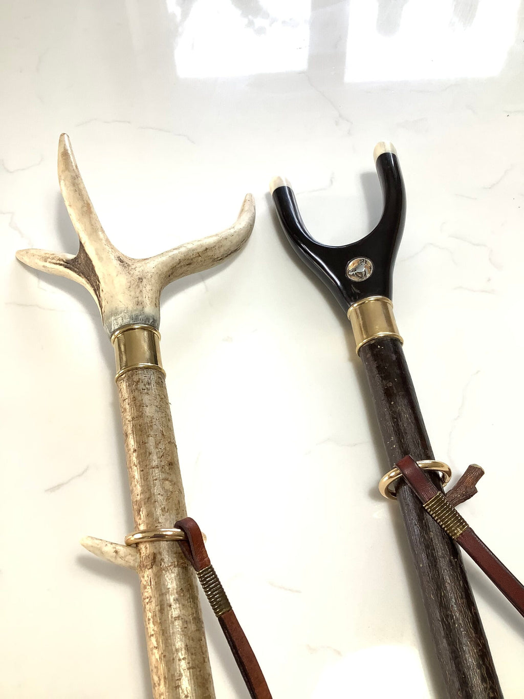 A fine Quality Hand crafted Traditional Polished Buffalo Horn Thumb Stick/Staff