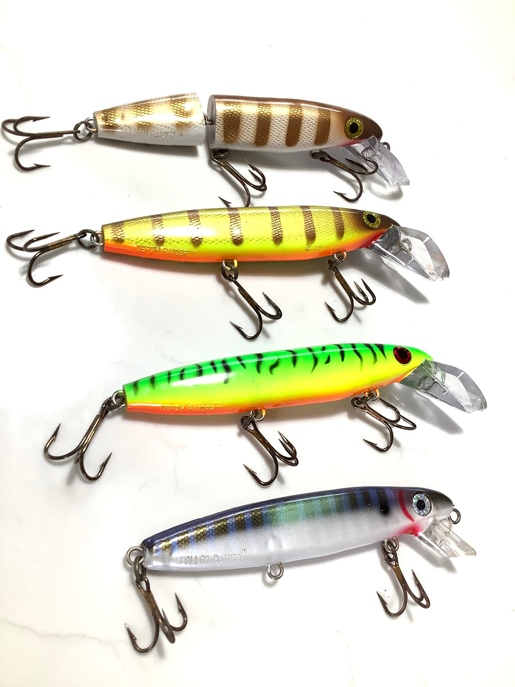 Large Size BUCHERTAIL LURE Baits X 4