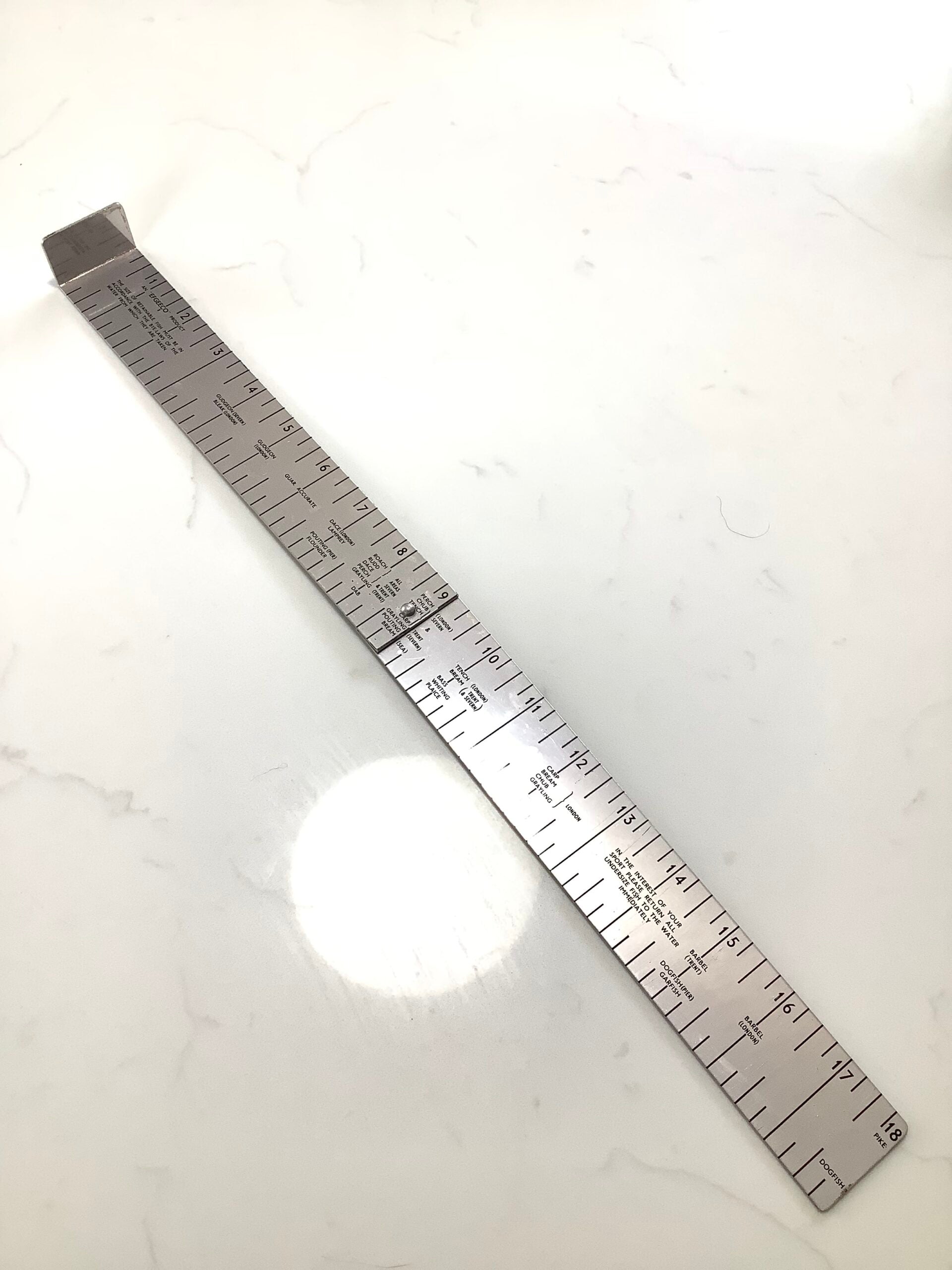 Vintage Efgeeco Folding Fish Measure