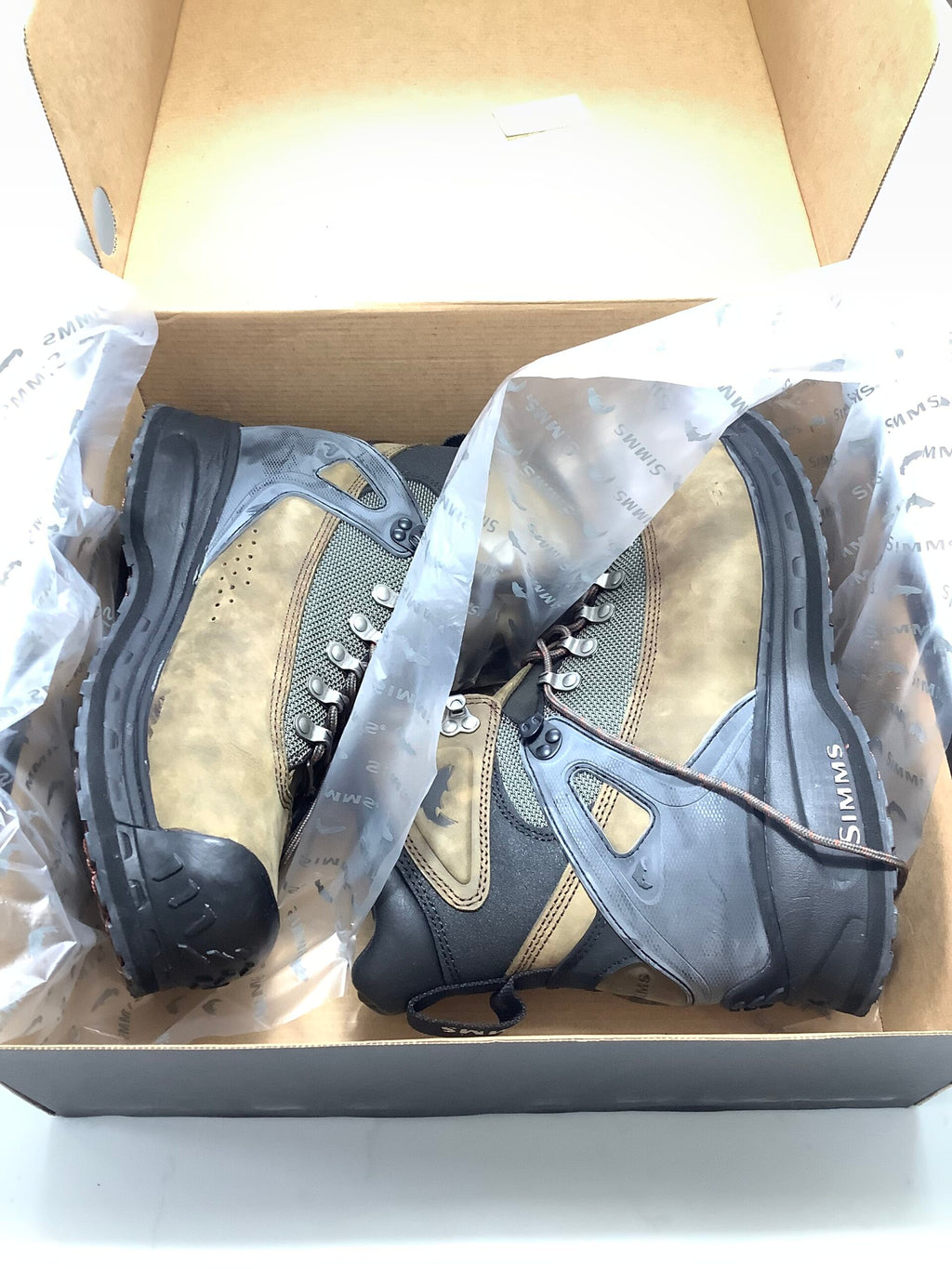 NEW SIMMS Guide Boot-Aqua Stealth size 10 UK