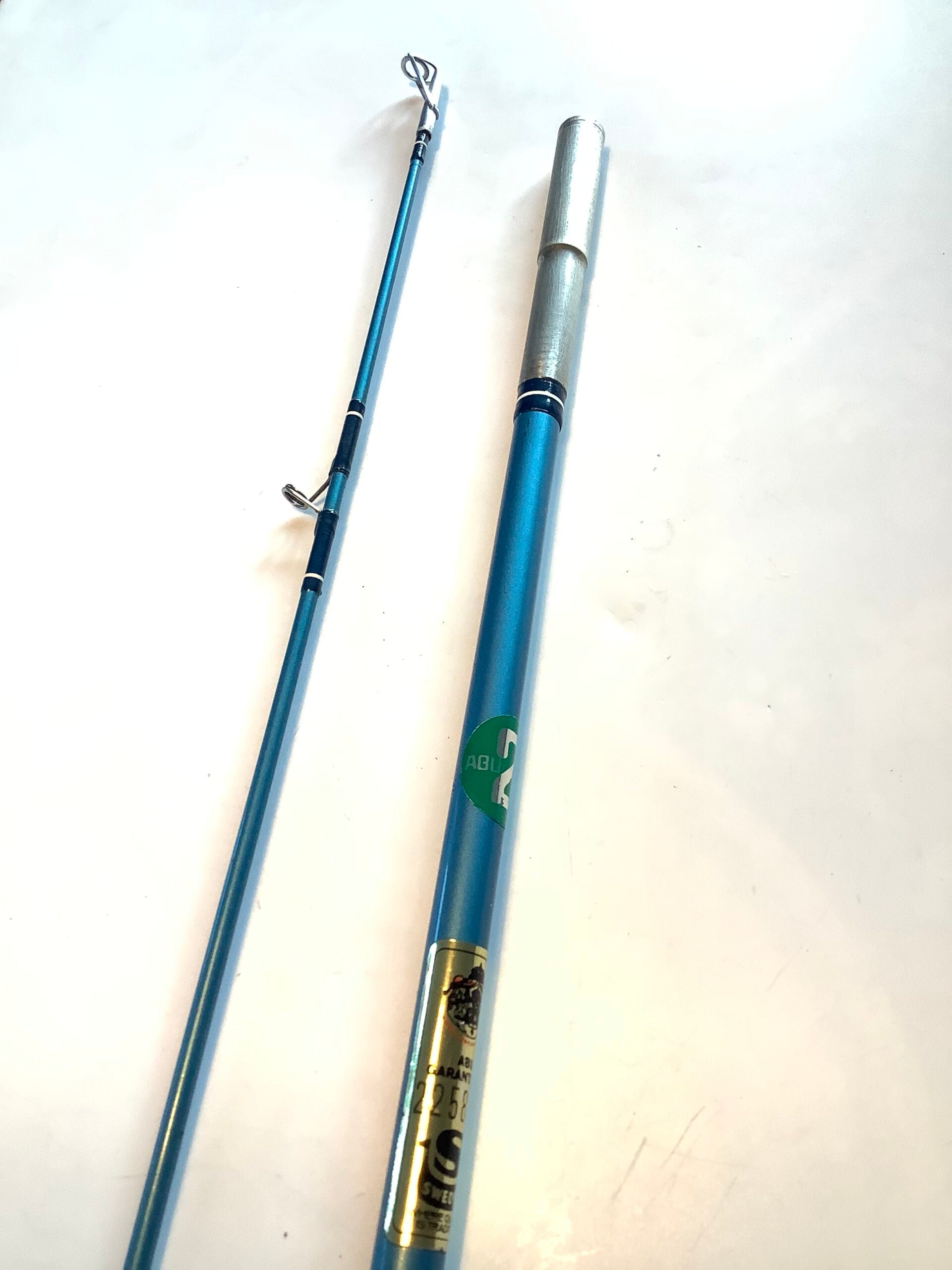 Rare ABU 5 1/2 ft Caster 122 Zoom Rod
