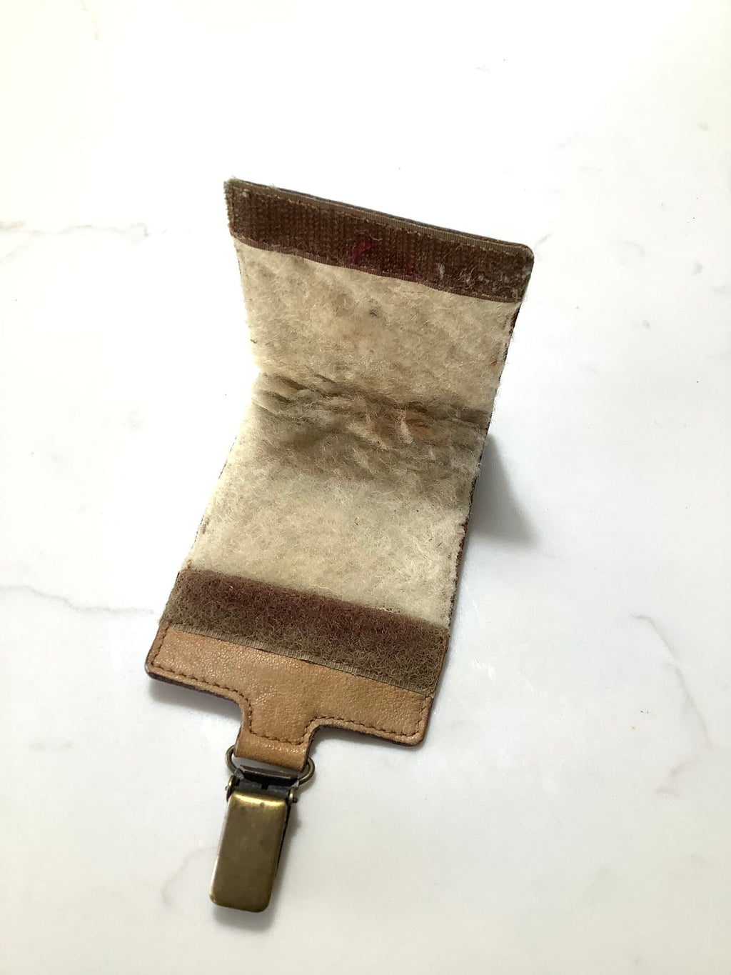 GEORGIO BENECCHI’S Quality Leather Fly Holder