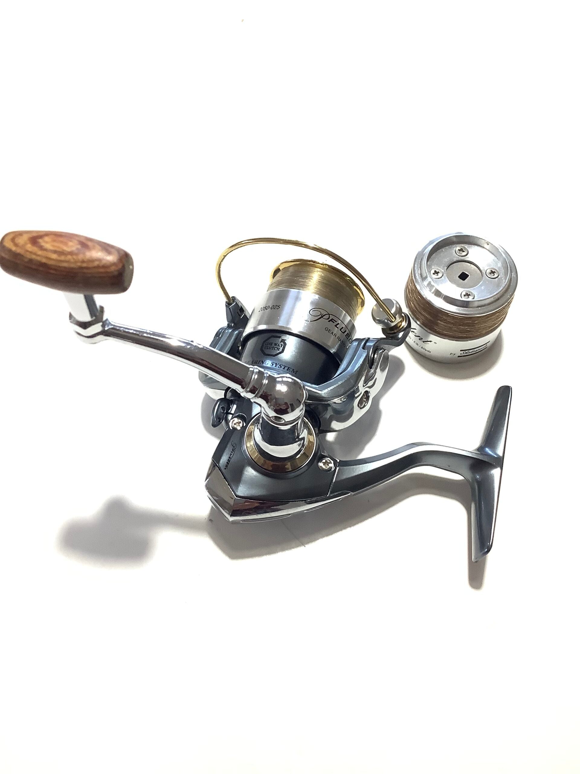 PFLEUGER President Fixed spool Reel