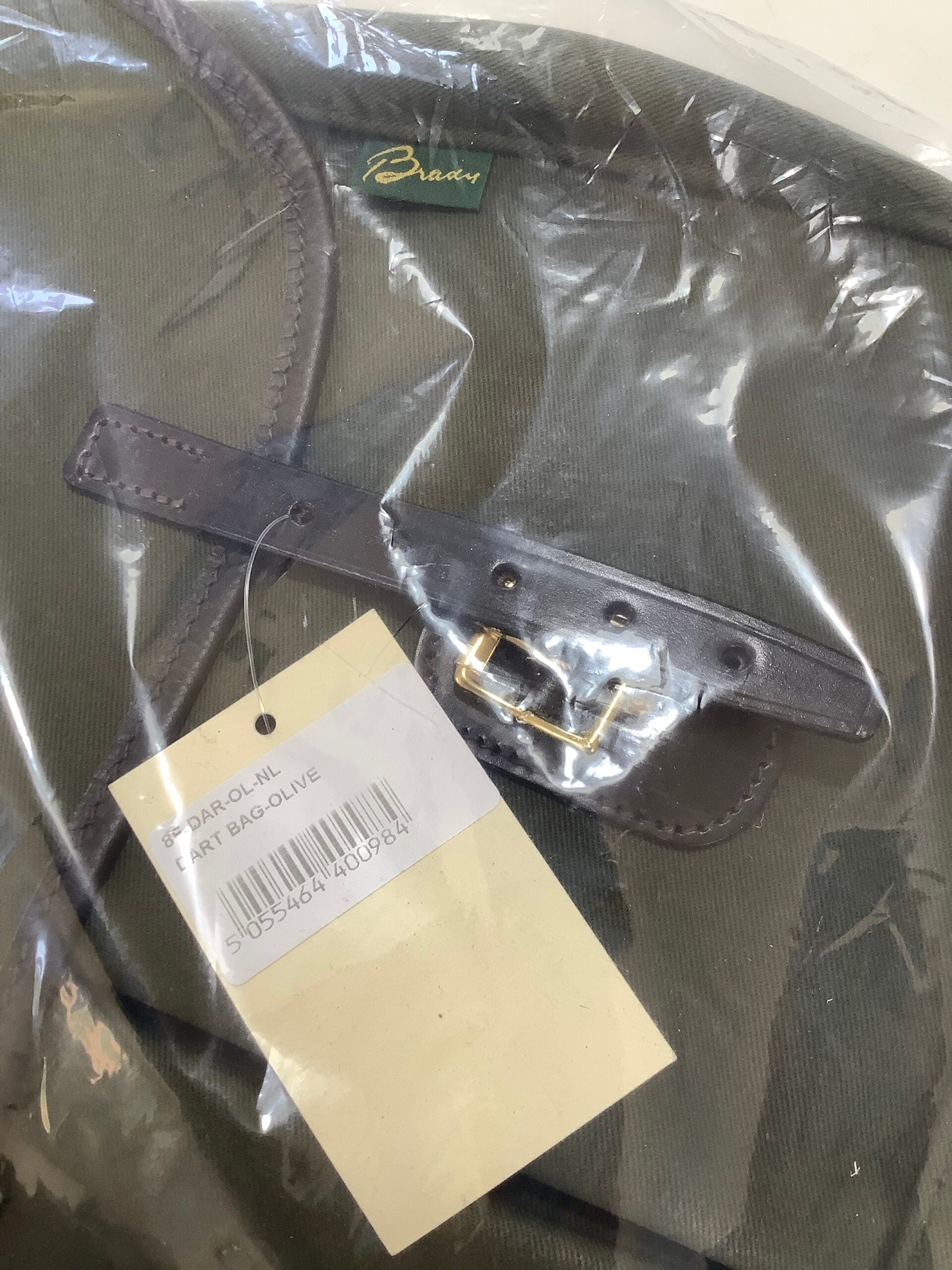 NEW Brady DART ( Olive ) Fisherman’s Bag