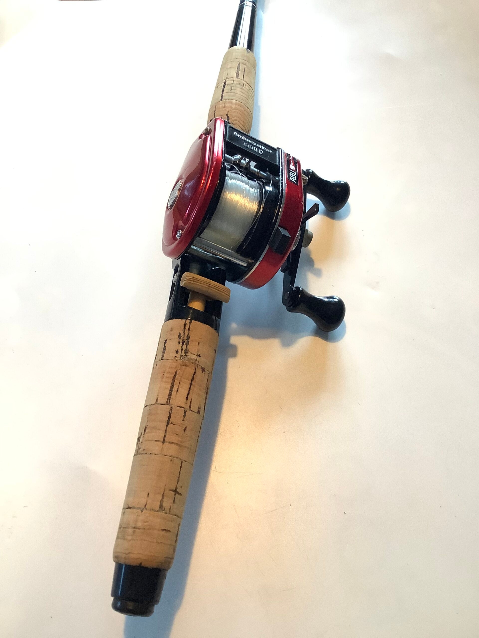 Rare ABU 5 1/2 ft Caster 122 Zoom Rod