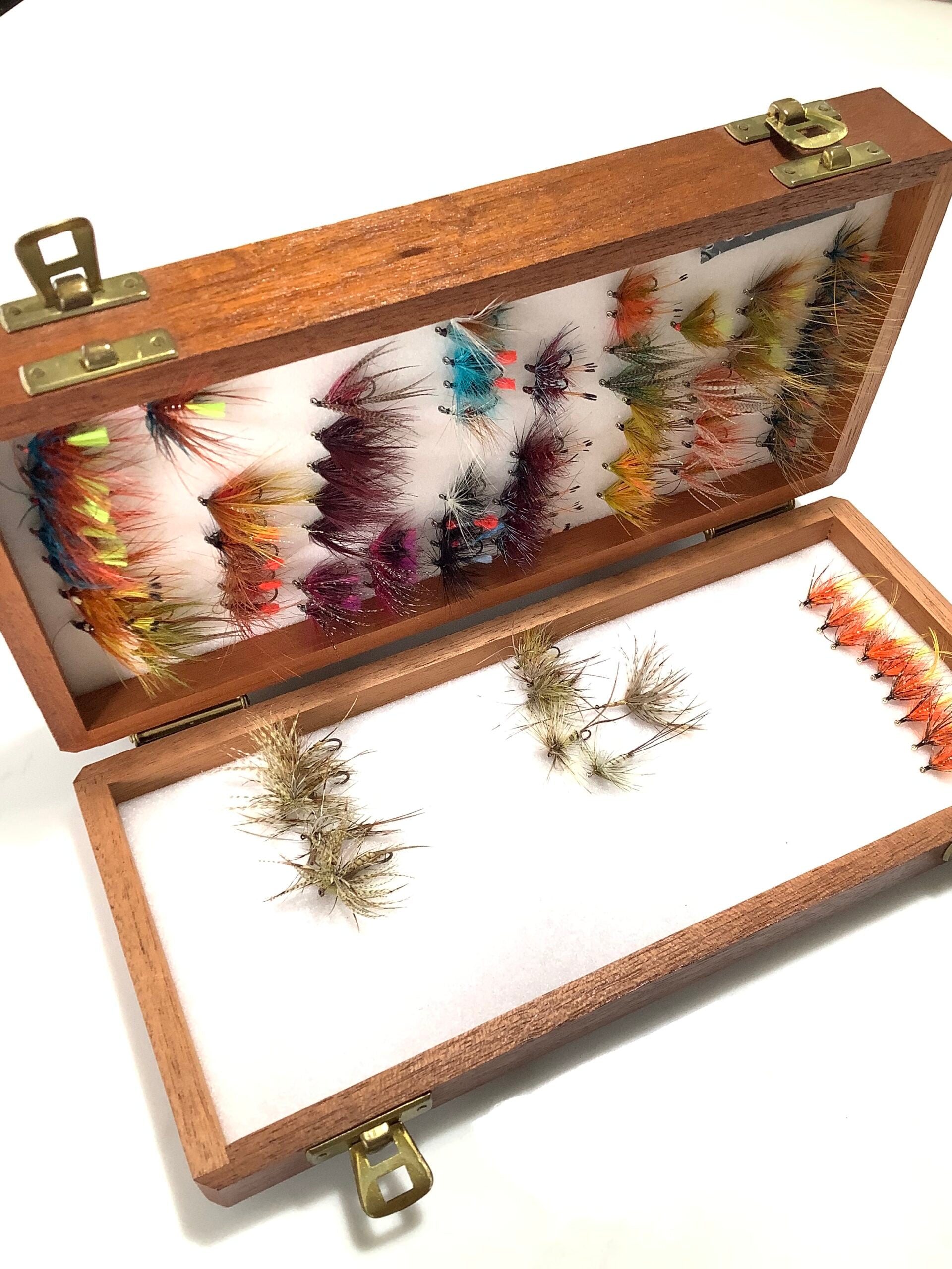 Wheatley Mahogany Double side compartment Large fly Box with a good selection of drys and Dabblers