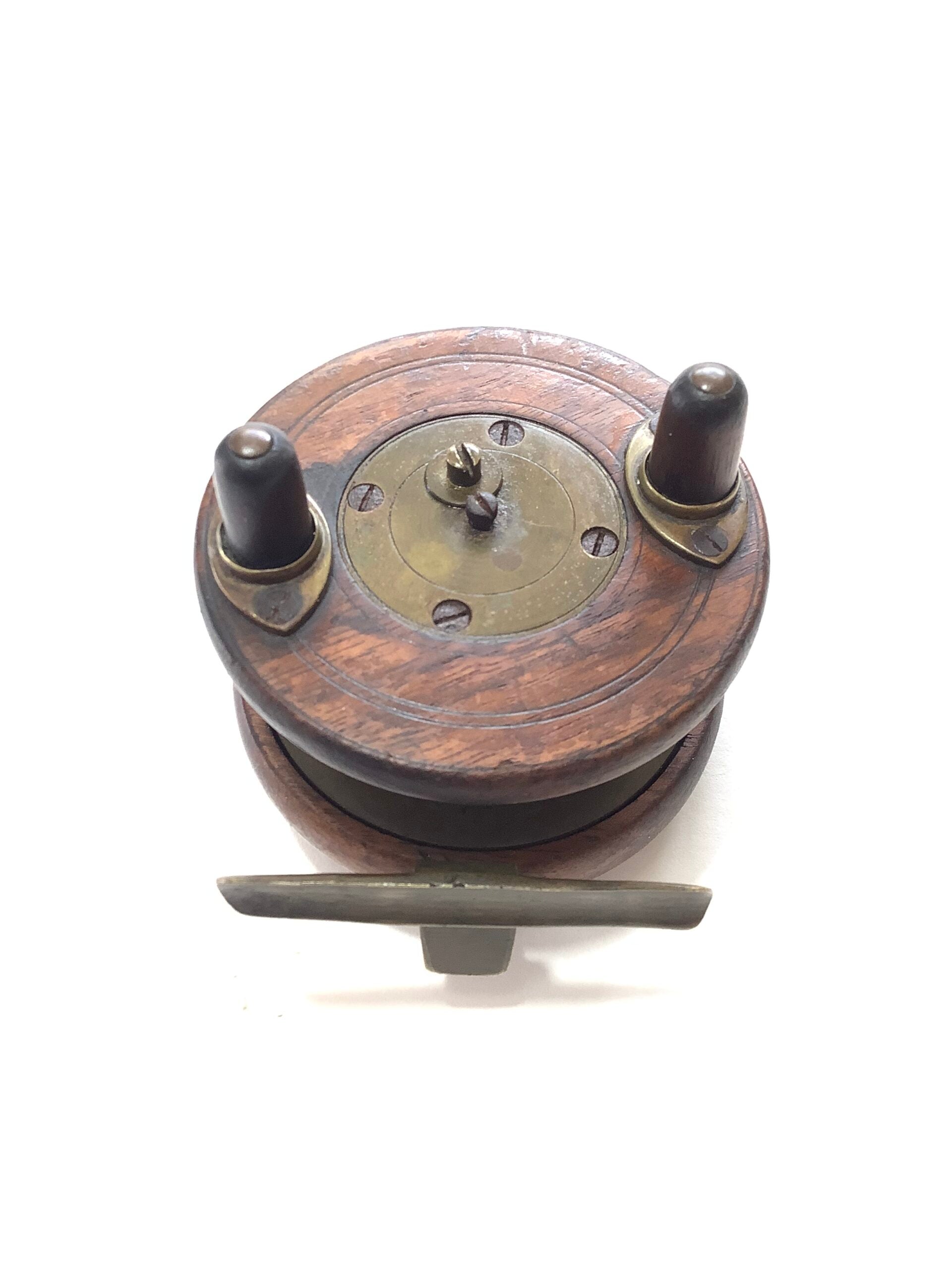 Antique Slater Latch 3” Centrepin Reel