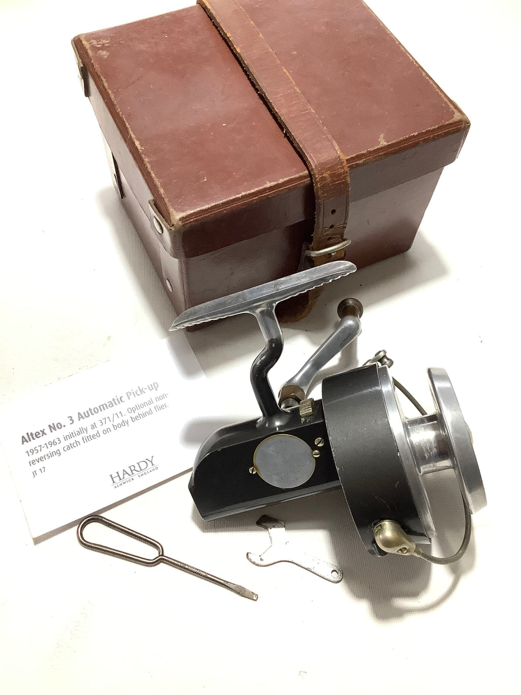 Vintage HARDY BROS No.3 ALTEX REEL with Box Tools