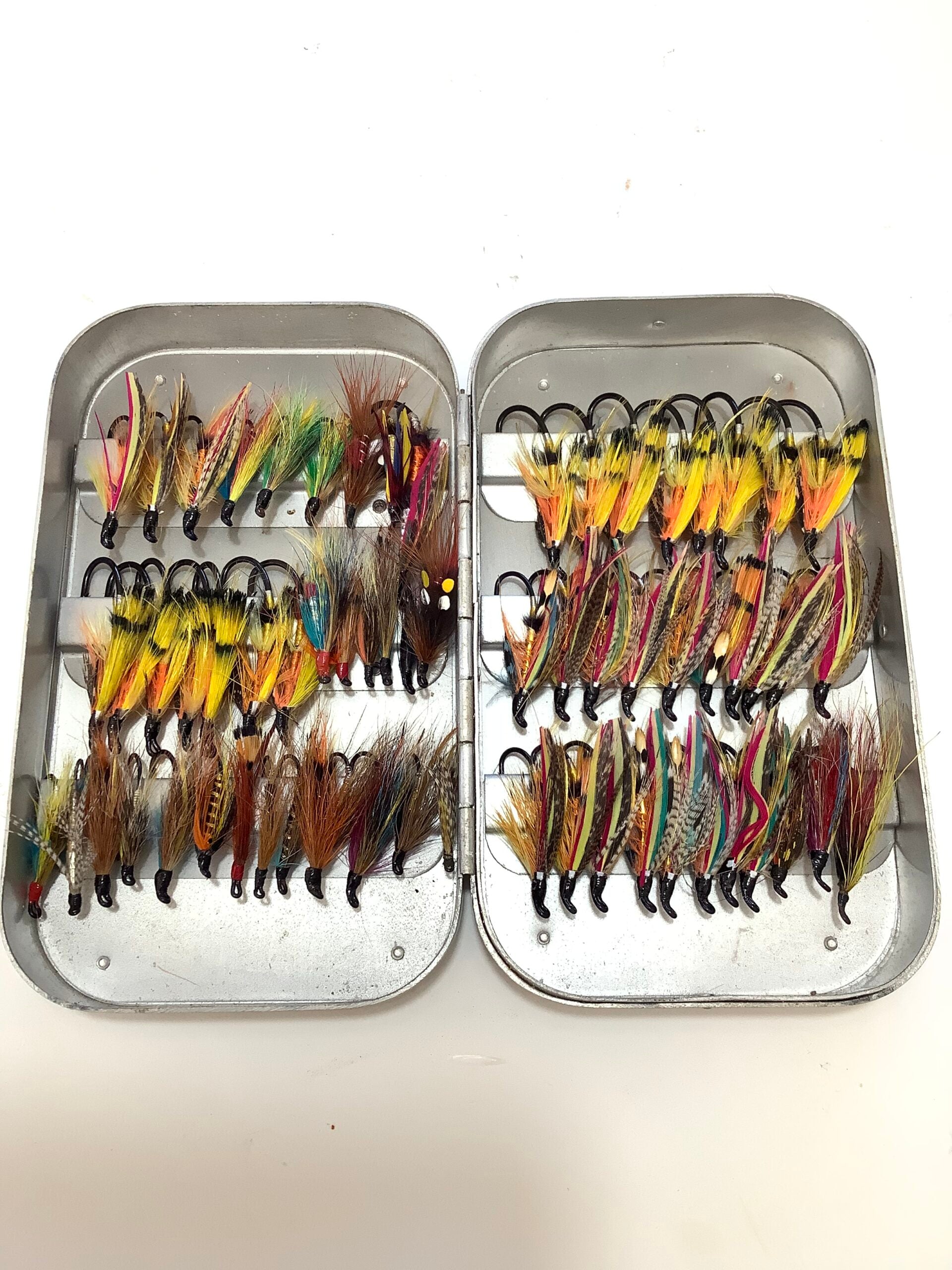 HARDY BROS FLY BOX With 64 Traditional dressed Salmon flies