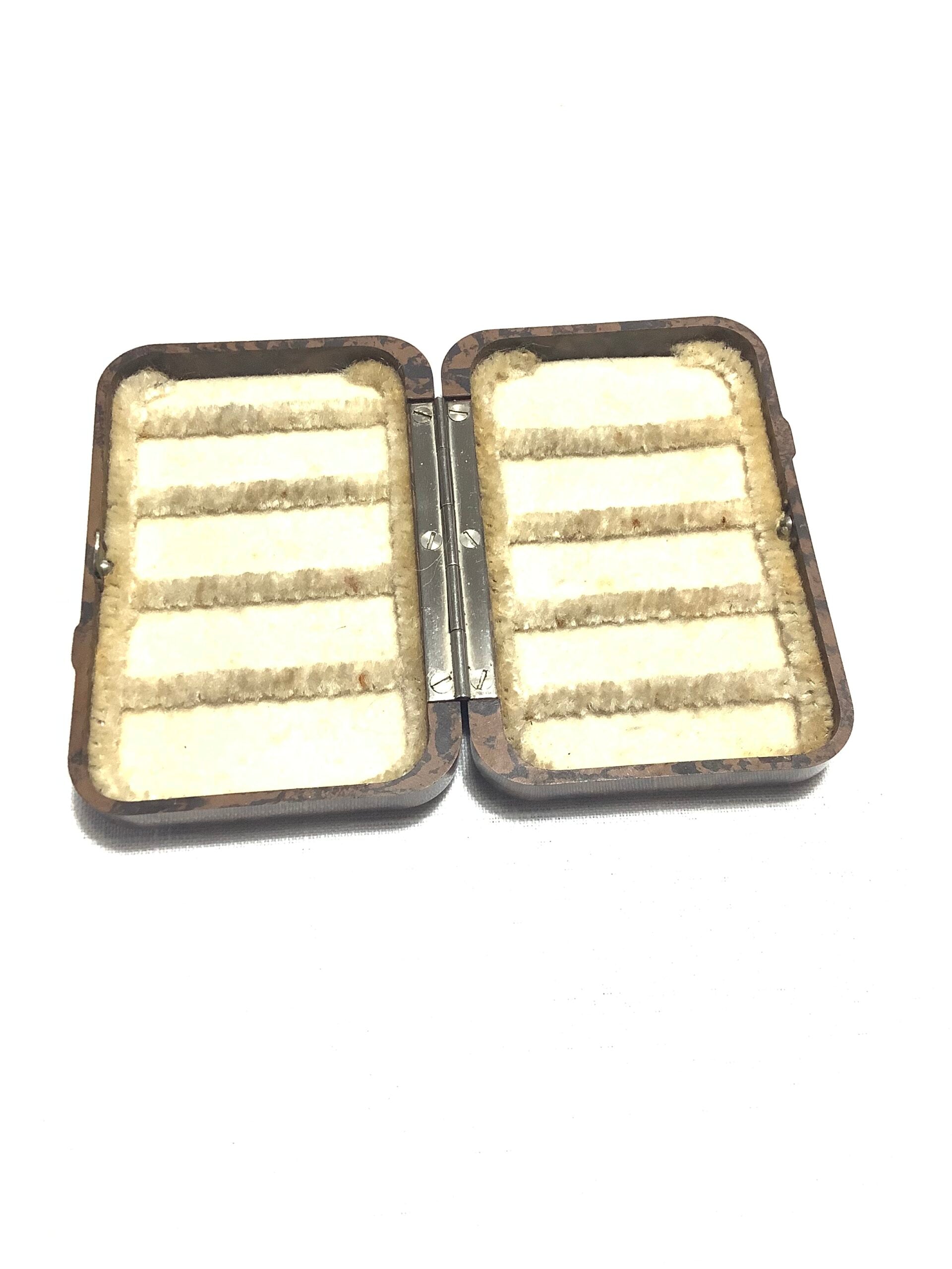 Vintage NERODA Small Pocket Fly Box