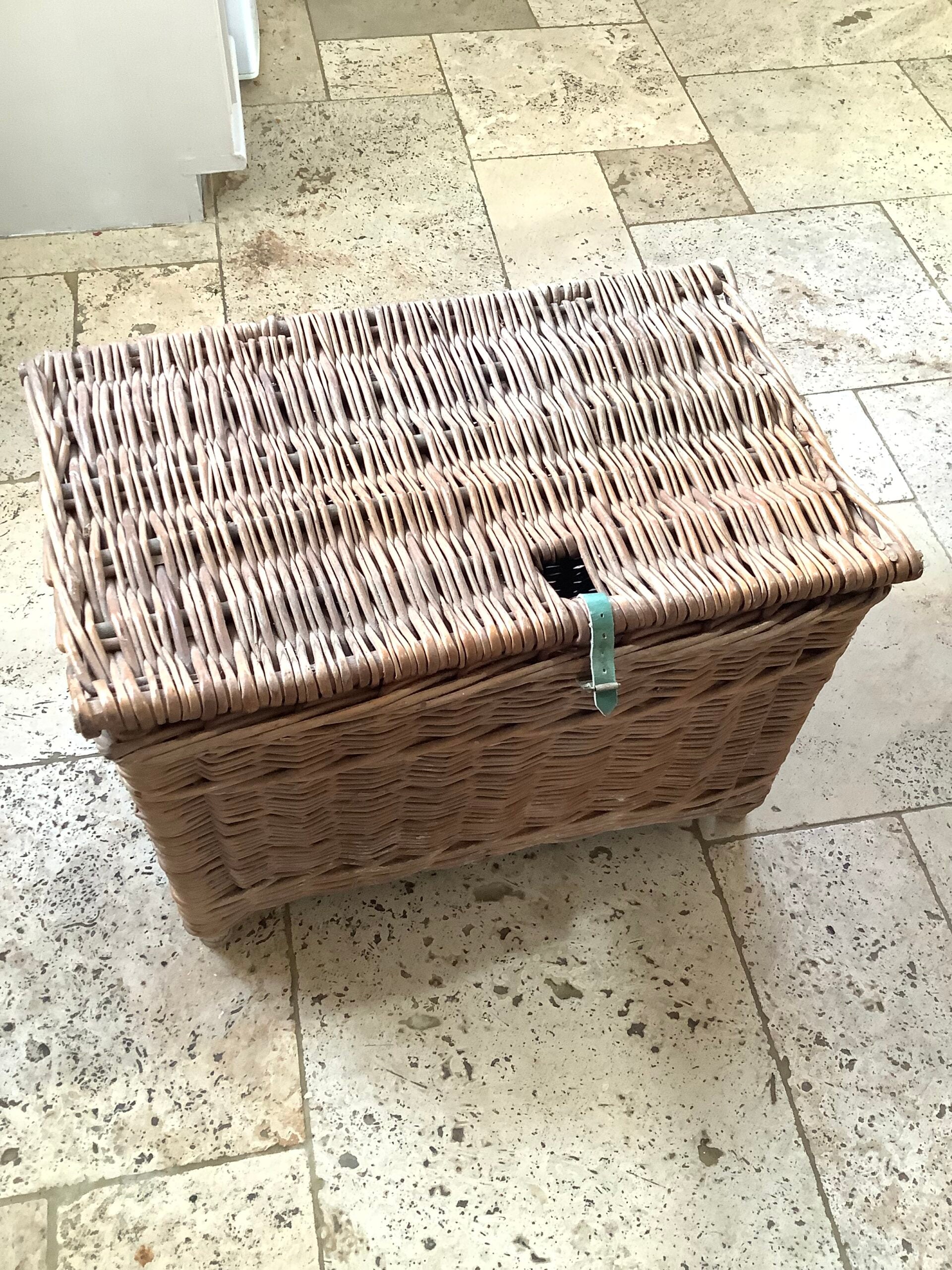 Large Heavy Duty Hand Made Fisherman’s Seat Basket