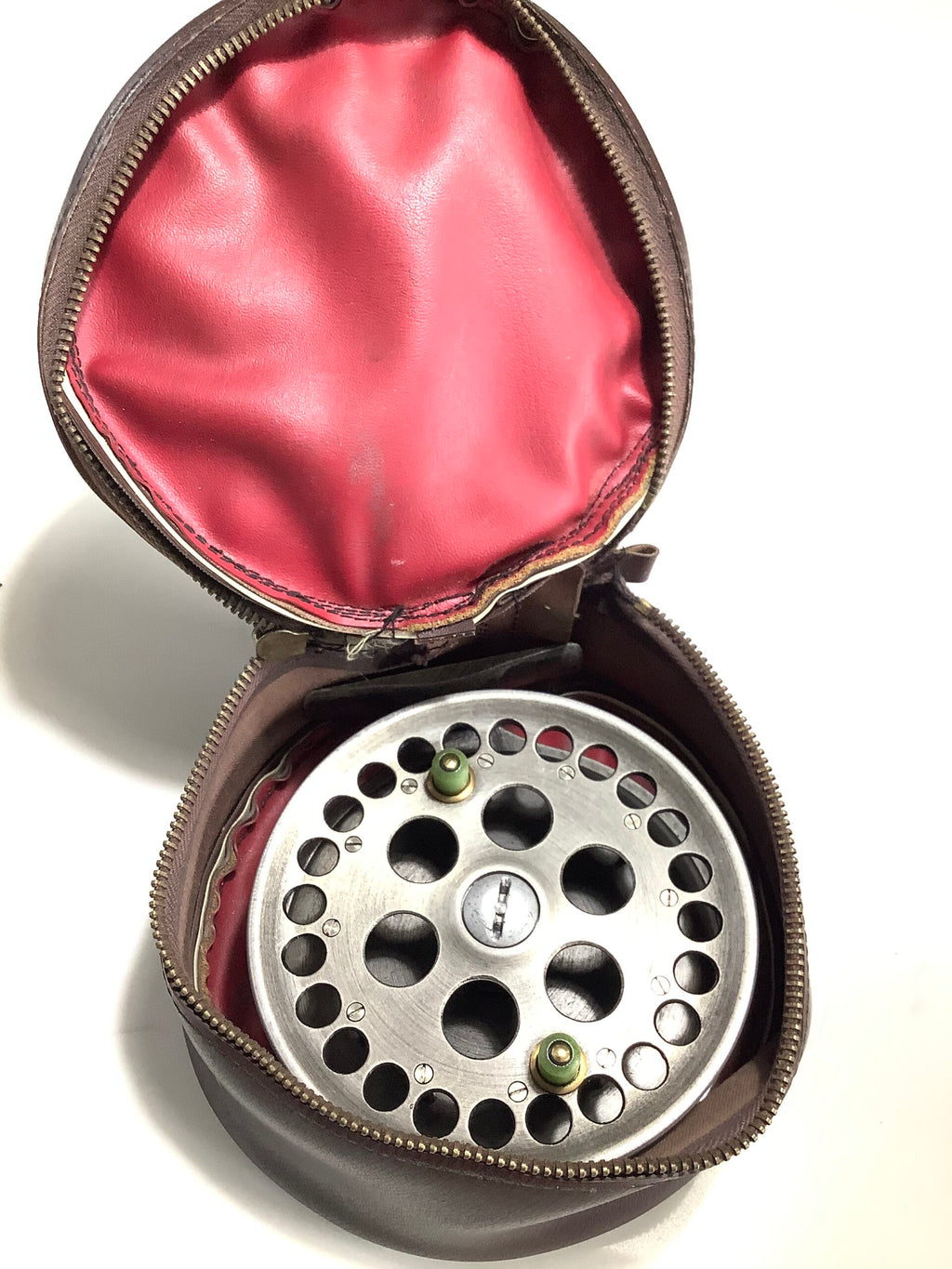 Early REYNOLDS 5” Centrepin