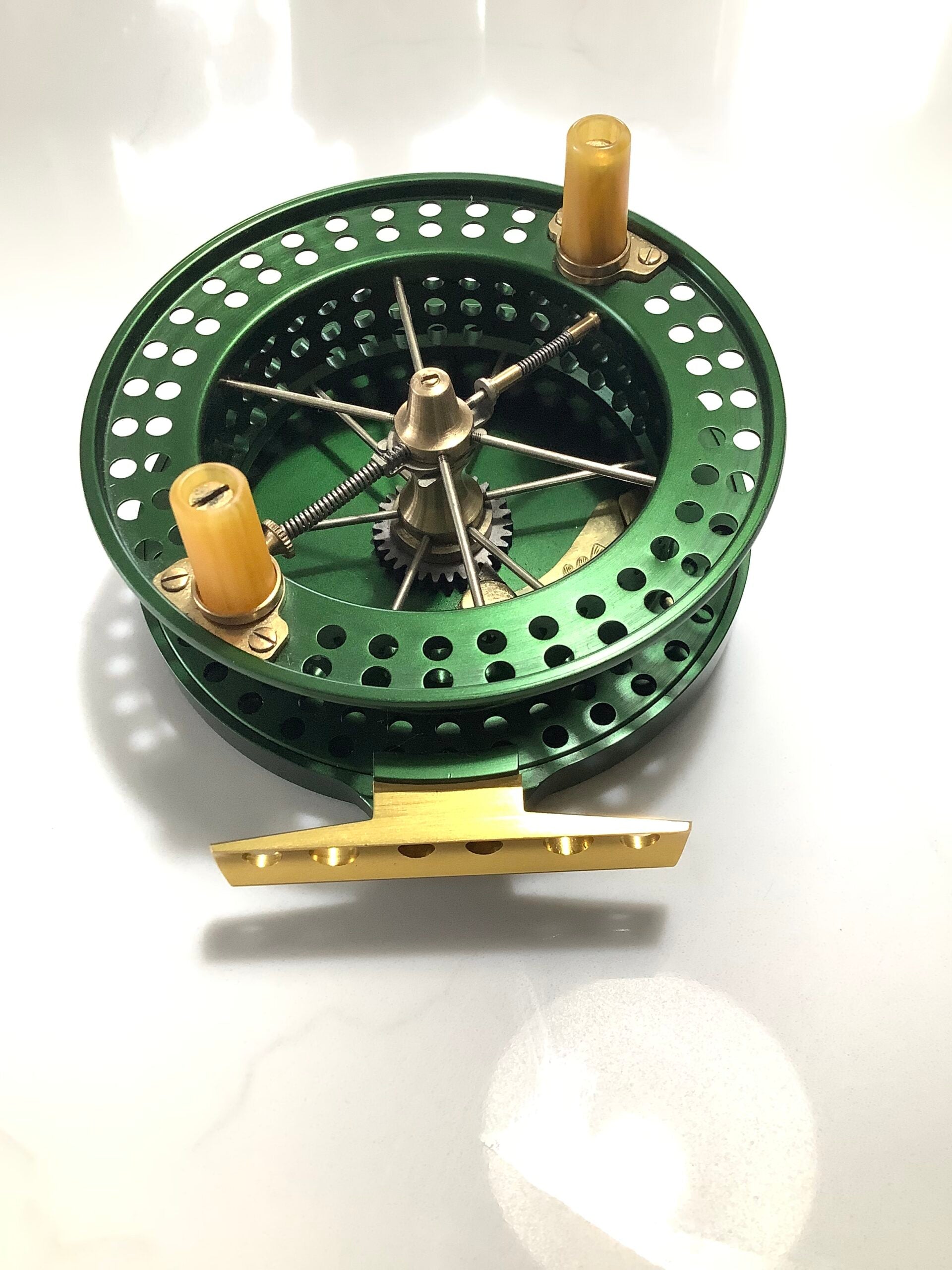Limited Edition TENCH FISHERS Centrepin By Garry Mills
