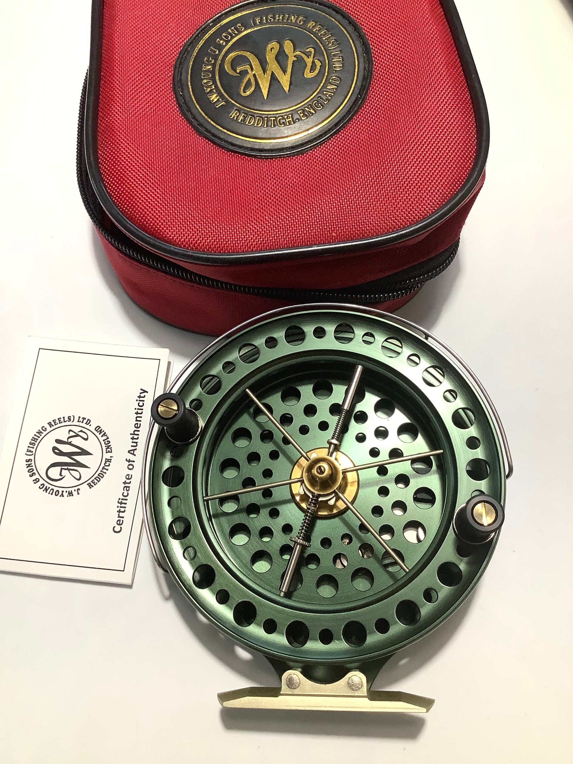 New unused J.W Young Heritage J. Wilson Centrepin